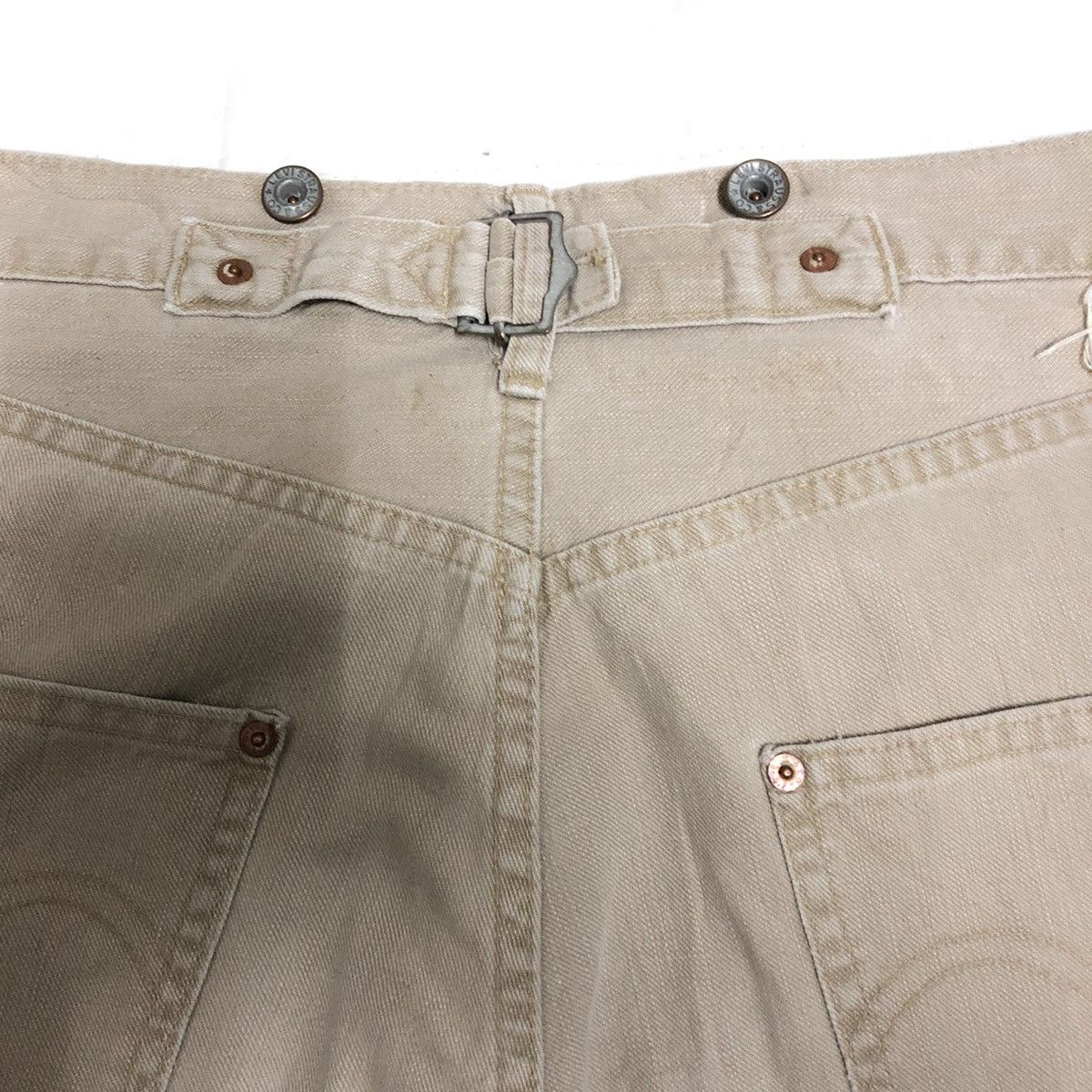 Levi's Vintage Levi’s Lot 820-17 Buckleback Denim Size US 31 - 14 Thumbnail