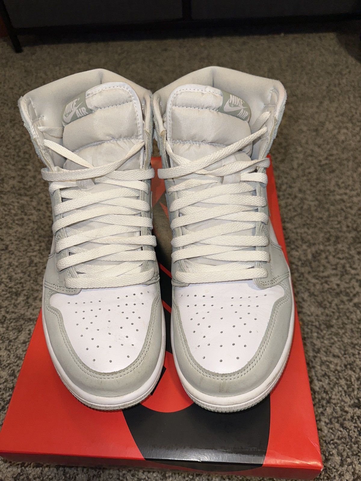 Jordan Brand Jordan 1 High OG Seafoam Size US 10 / EU 43 - 3 Thumbnail
