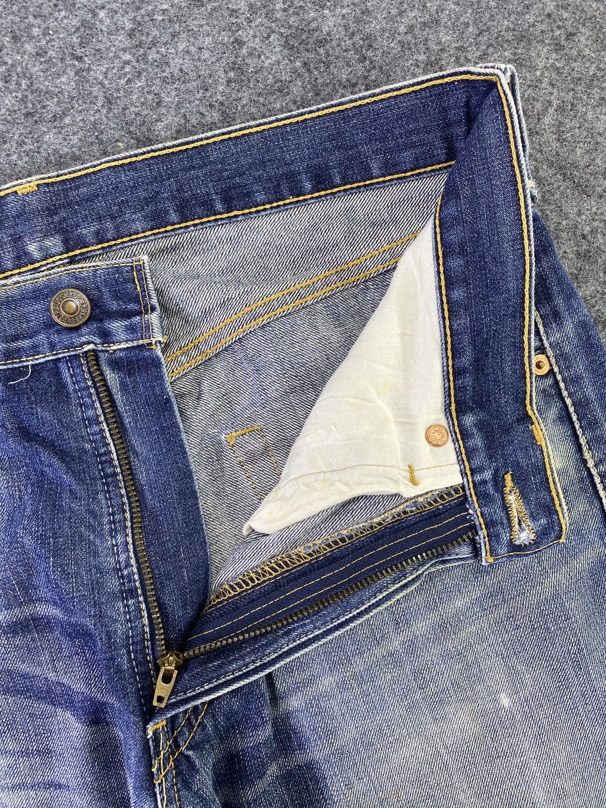 Levi's Vintage Levi's 512 Blue Wash Jeans - J742 Size US 32 / EU 48 - 3 Thumbnail