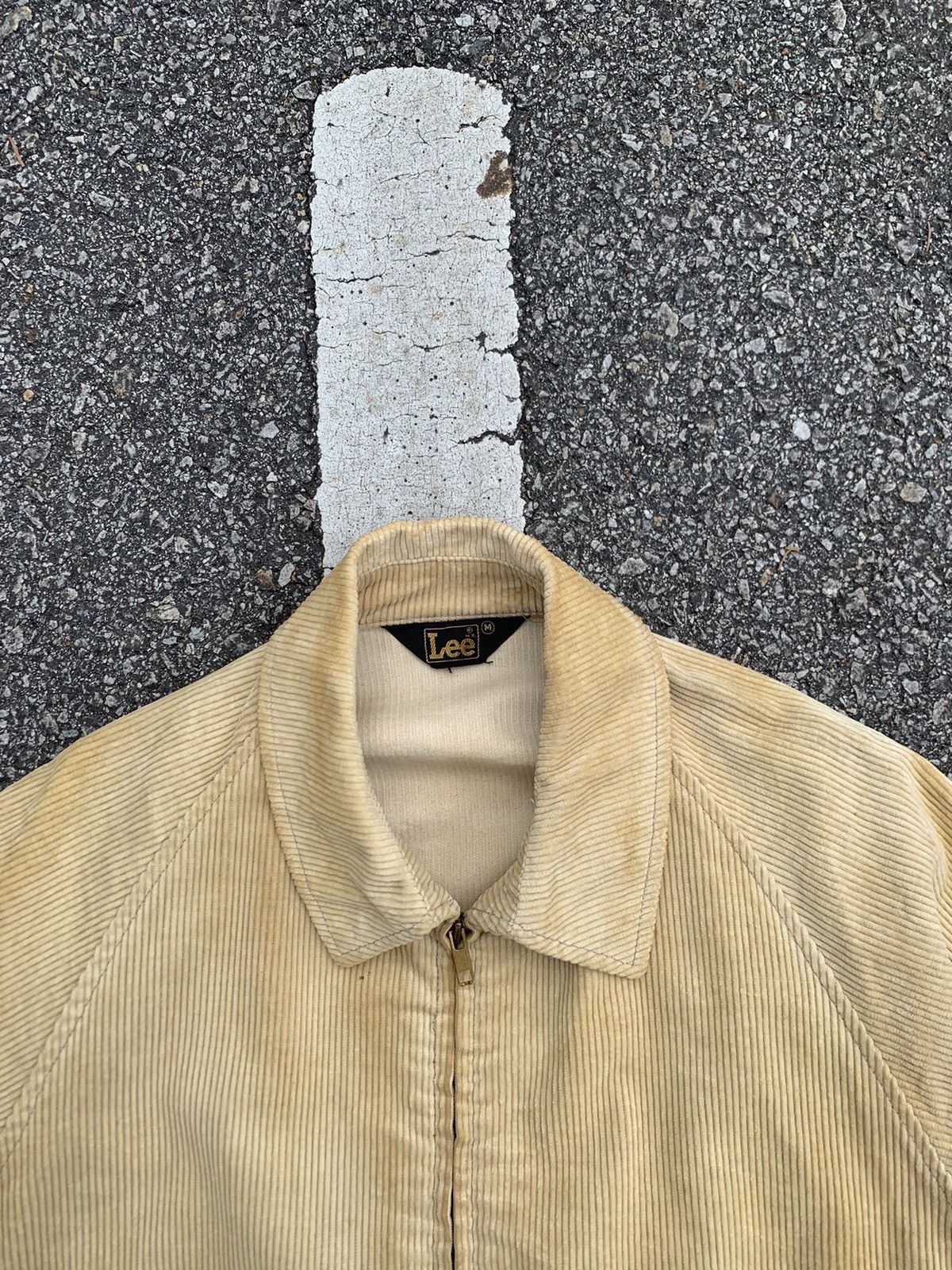 Vintage 🪖Vintage LEE M.R Corduroy Khaki Style Jacket (Woman) Size US S / EU 44-46 / 1 - 6 Thumbnail