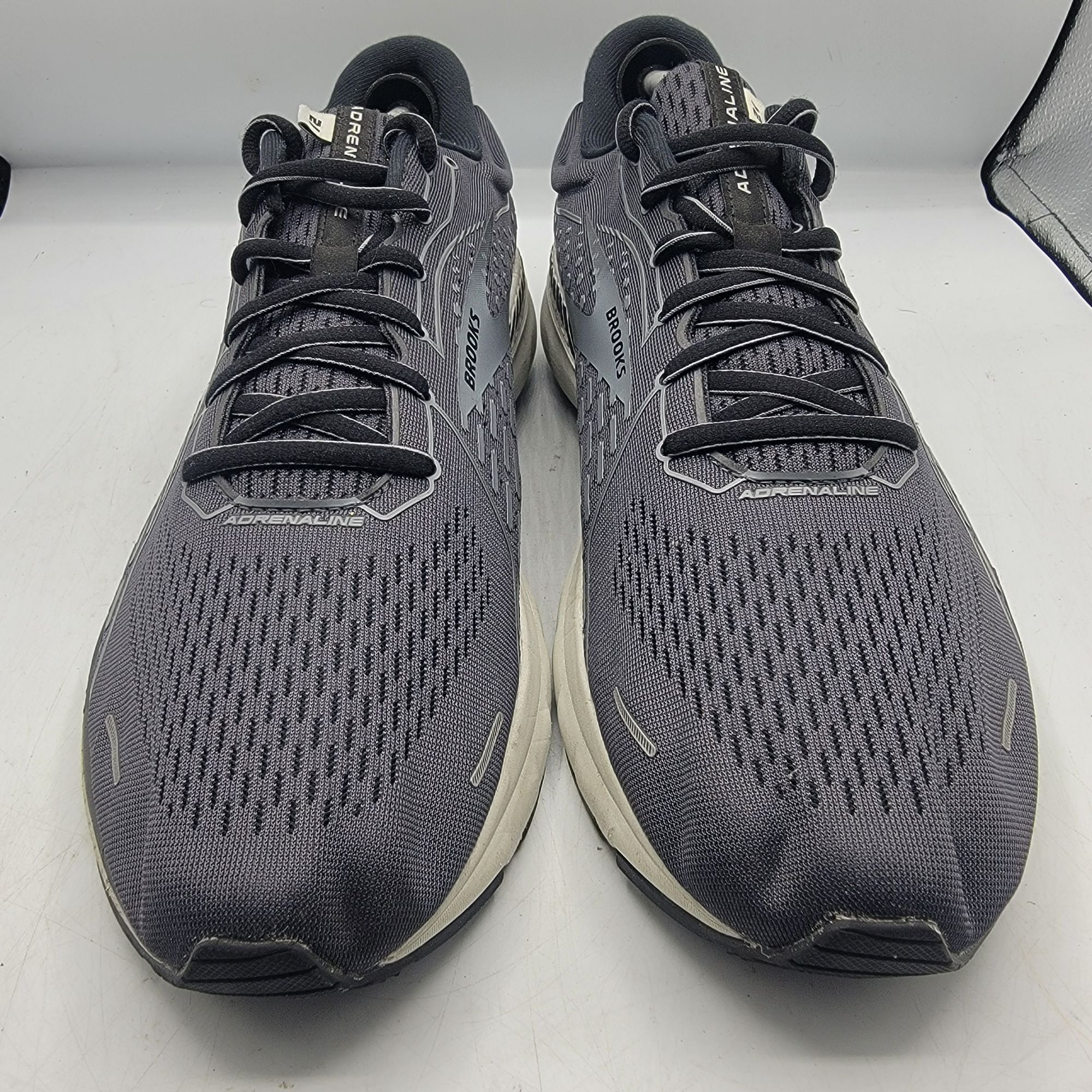 Brooks Adrenaline GTS 21 Mens 14 Black Running Shoes Sneaker