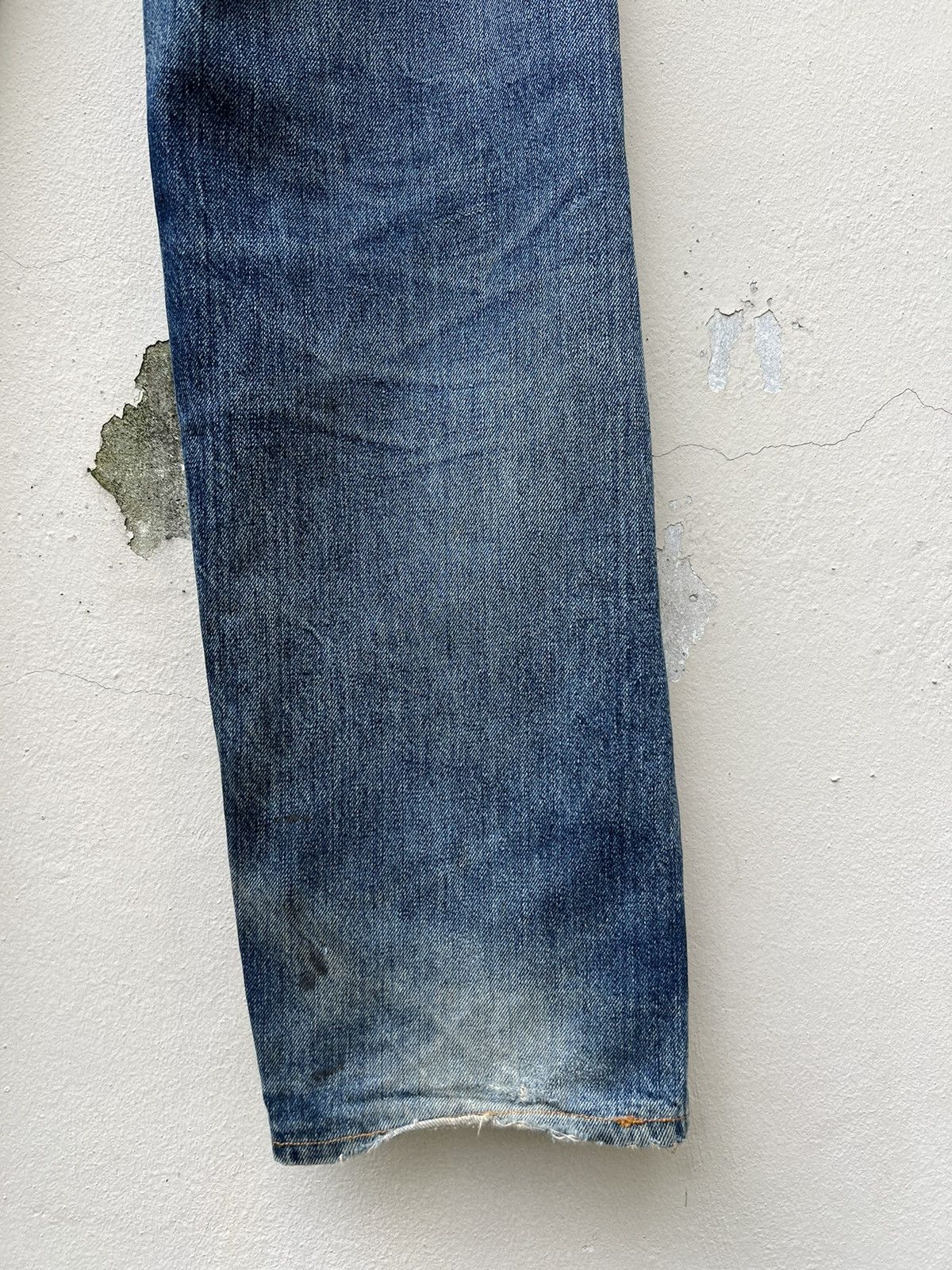 VTG 90s Levi's 501XX #555 Rips Damaged Denim Selvedge Jeans