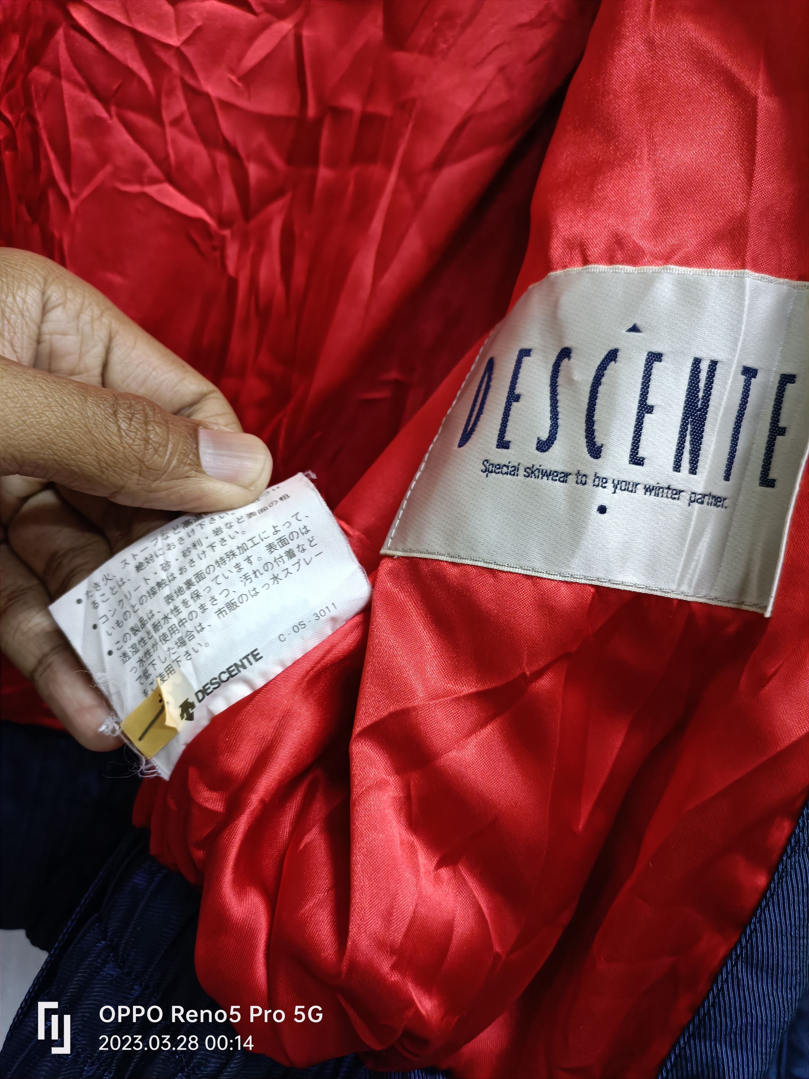 Vintage Vintage 90s Descente Special Skiwear Bombers Jacket Size US M / EU 48-50 / 2 - 12 Thumbnail