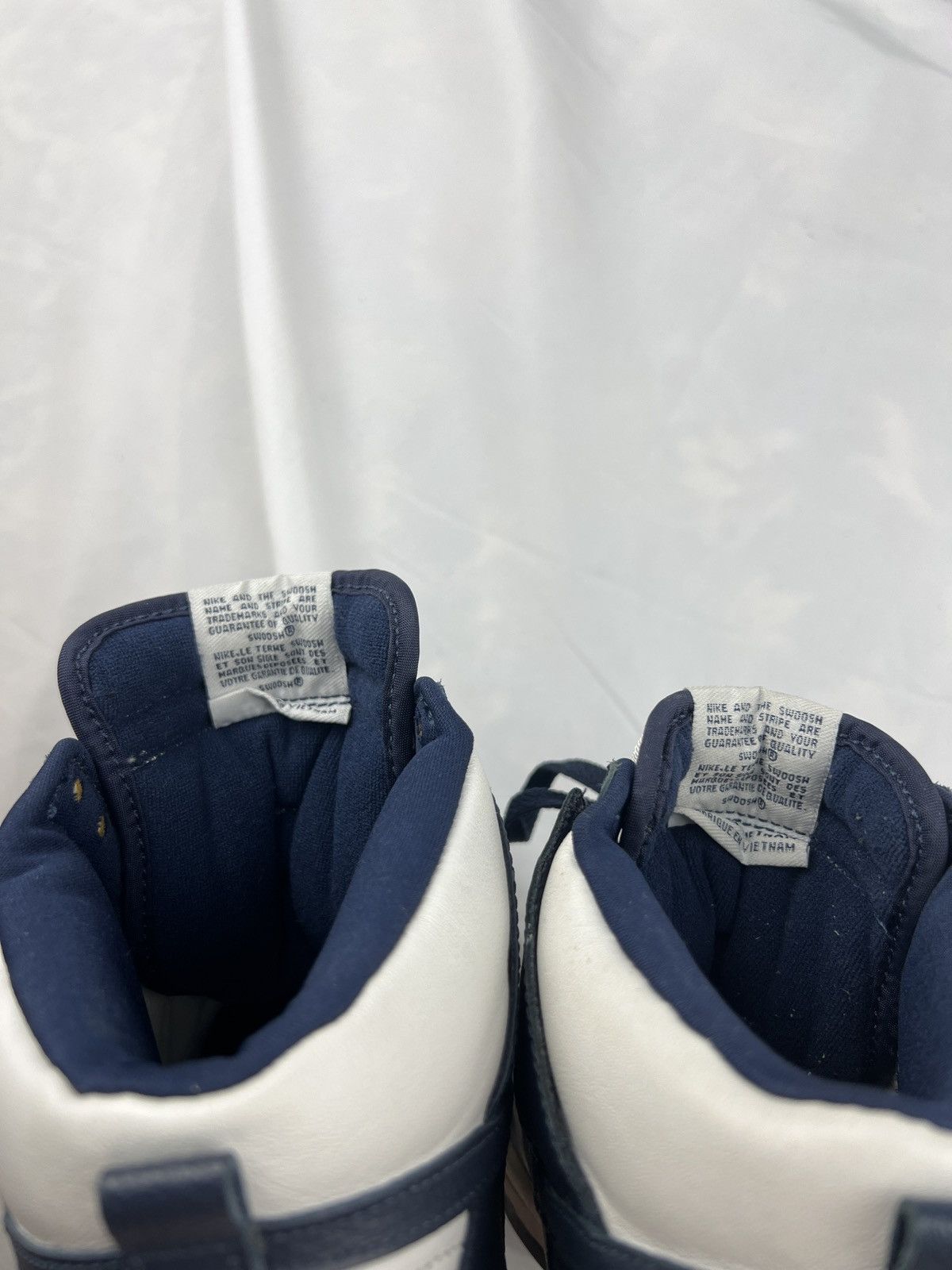 Nike 2004 Nike Dunk High - Villanova Size US 9 / EU 42 - 8 Thumbnail