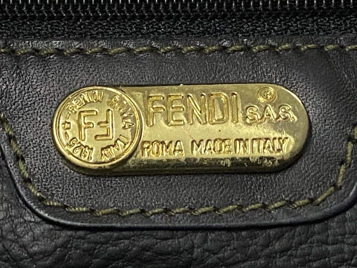Fendi Rare🔥Vintage FENDI Zucca Monogram Jacquard Clutch Bag Size ONE SIZE - 9 Thumbnail