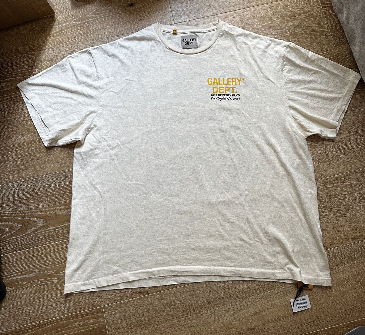 Gallery Dept. Gallery Dept. Drive thru Boxy fit tee | Grailed