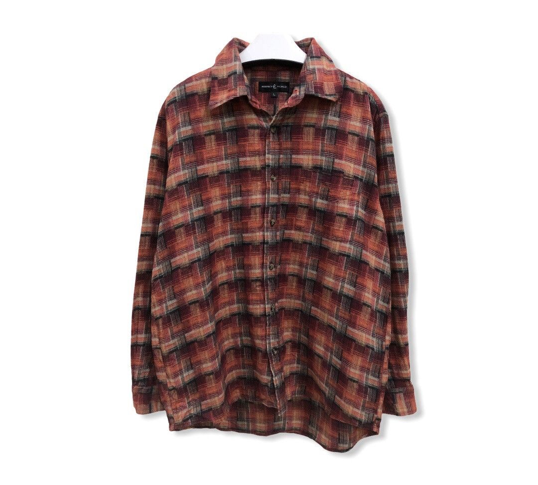 Vintage Vintage Perfect World Patchwork Design Flannel Shirt 👕 Size US L / EU 52-54 / 3 - 1 Thumbnail