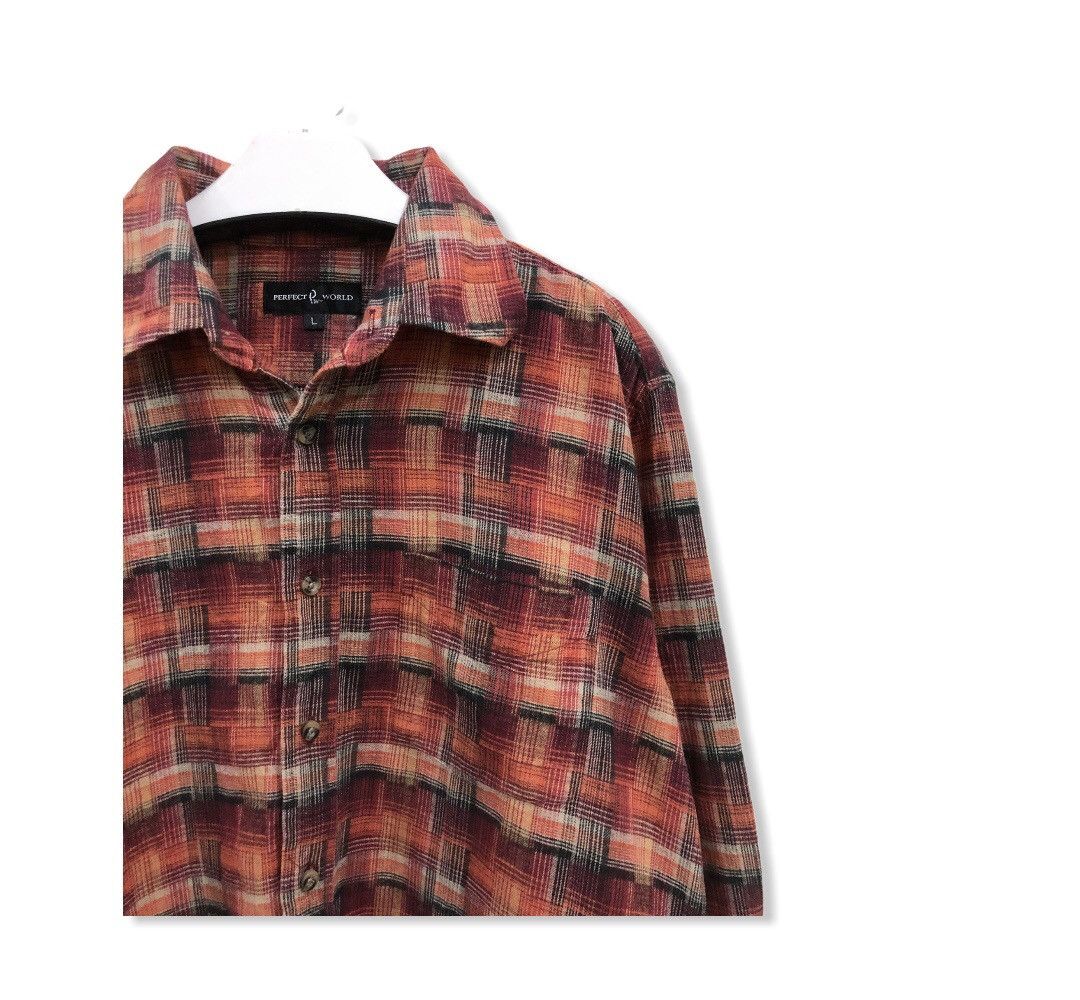 Vintage Vintage Perfect World Patchwork Design Flannel Shirt 👕 Size US L / EU 52-54 / 3 - 2 Thumbnail