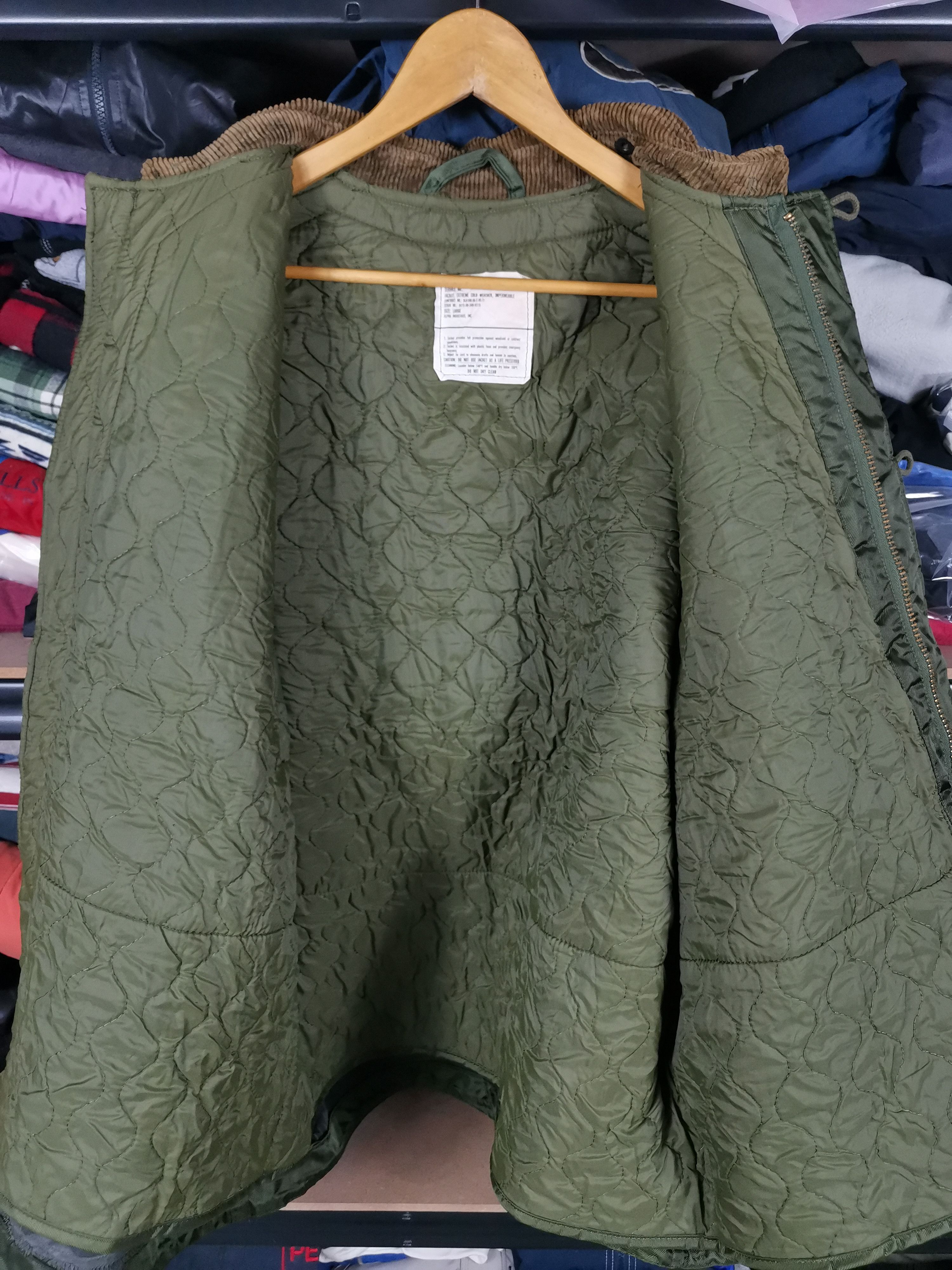 Alpha Industries Vintage Alpha Industries Military Bomber Jacket Nice Design Size US L / EU 52-54 / 3 - 3 Thumbnail
