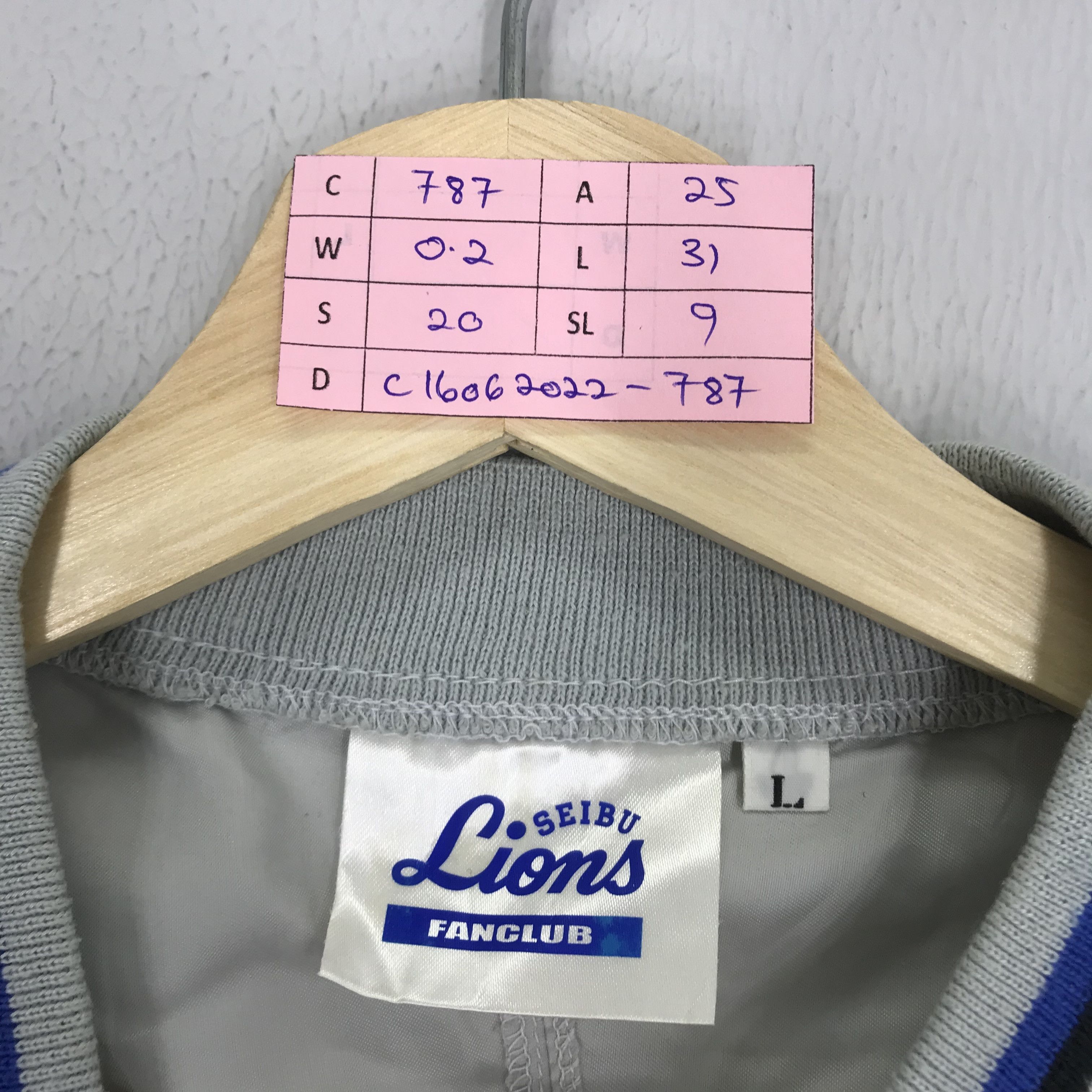 Japanese Brand Vintage Saitama Seibu Lions Baseball Training Size US L / EU 52-54 / 3 - 9 Thumbnail