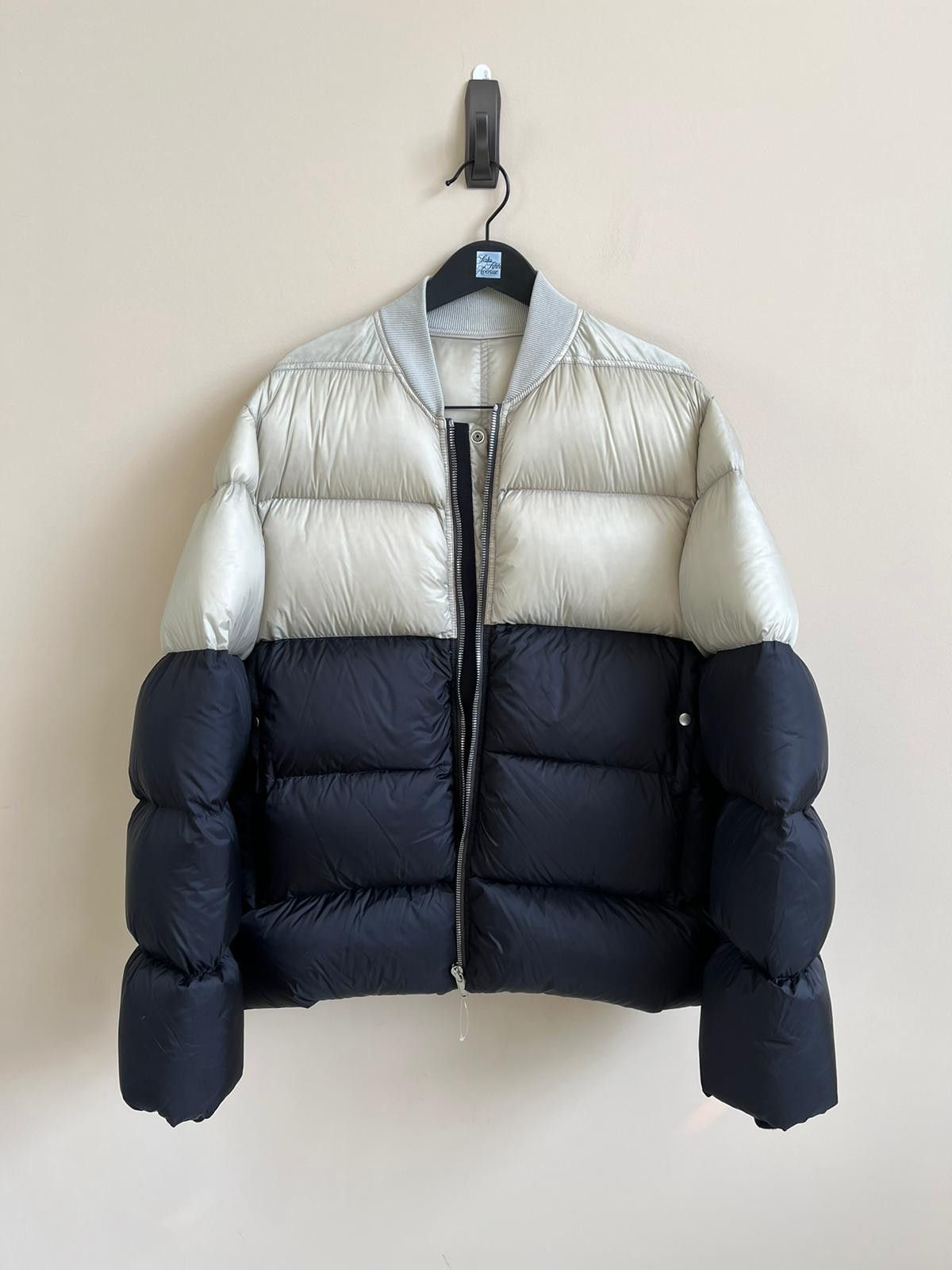 Rick Owens Down Flight Bomber Jacket in White & Blue Color Size US S / EU 44-46 / 1 - 1 Thumbnail