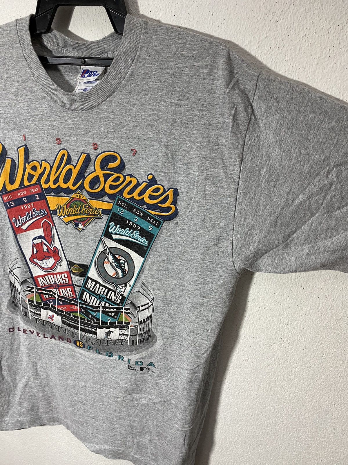 All Sport × NFL × Vintage vintage world series 1997 cleveland vs florida Size US L / EU 52-54 / 3 - 6 Thumbnail