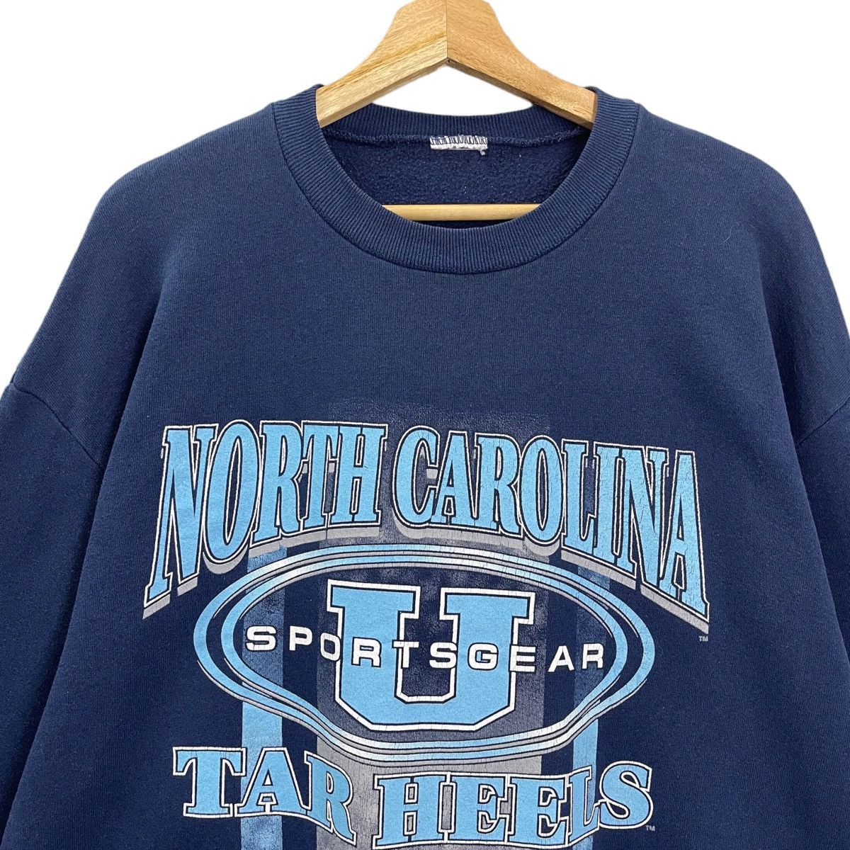 Vintage 90s North Carolina Tar Hells Crewneck Sweatshirt Size L Size US L / EU 52-54 / 3 - 4 Thumbnail