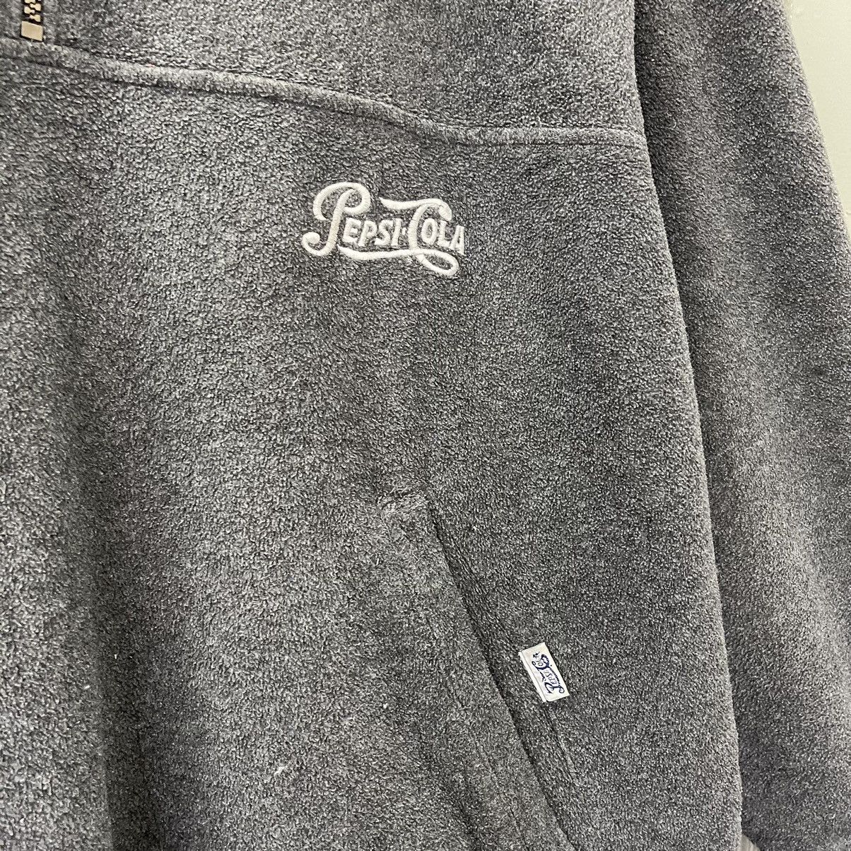Pepsi × Vintage Vintage Pepsi Cola Small Logo Zipped Fleece Size L Size US L / EU 52-54 / 3 - 5 Thumbnail