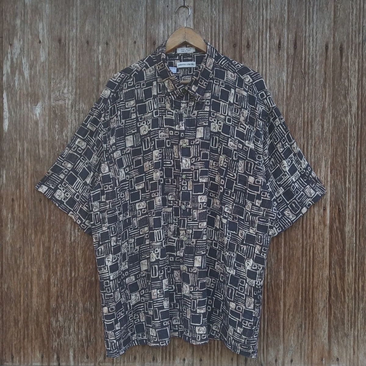 Pierre Cardin Pierre Cardin Hawaiian Island Beach Abstract Hippies Shirt Size US XL / EU 56 / 4 - 1 Thumbnail