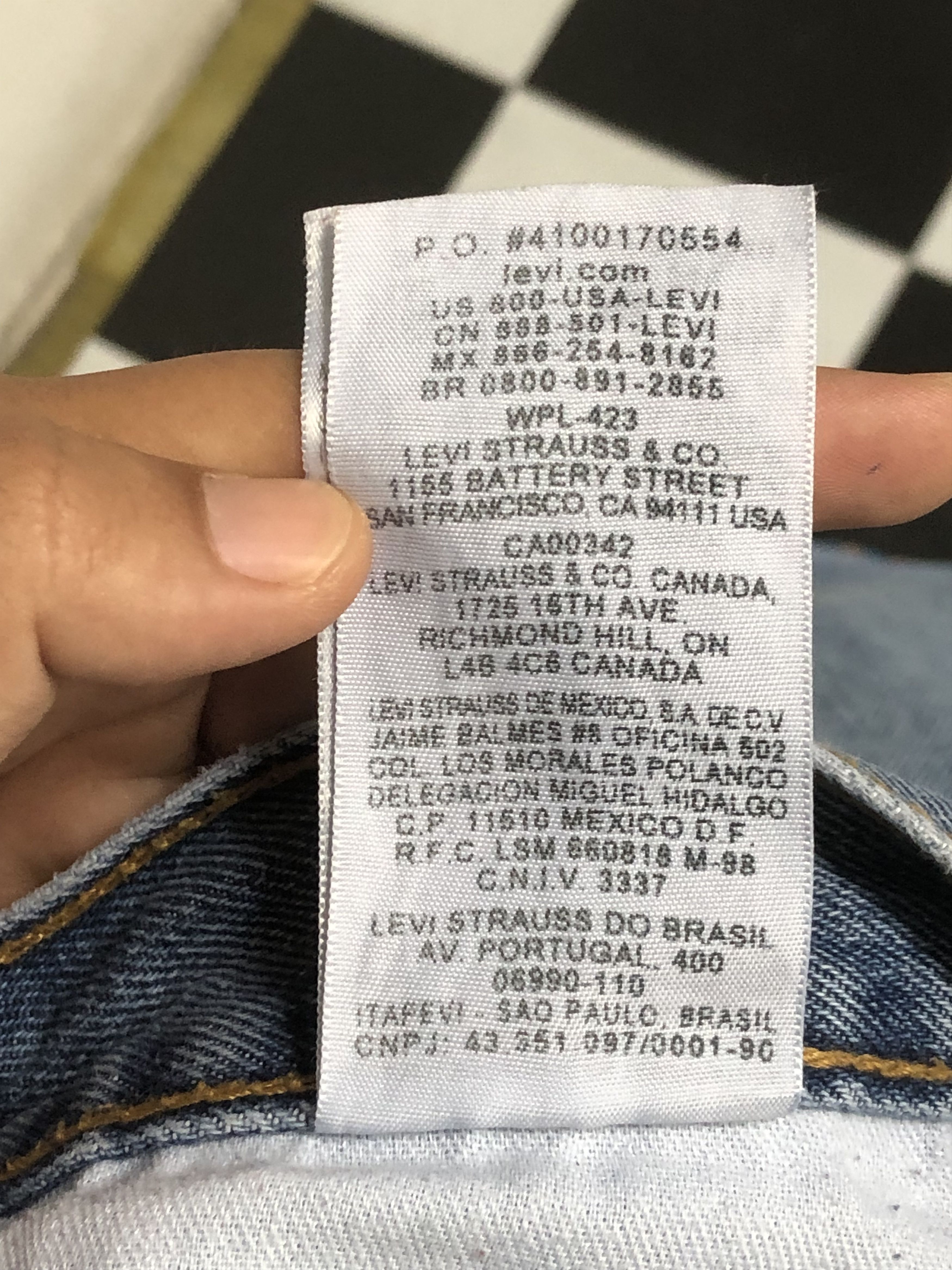 Vintage Levi's 550 Relaxed Fit Jeans L457