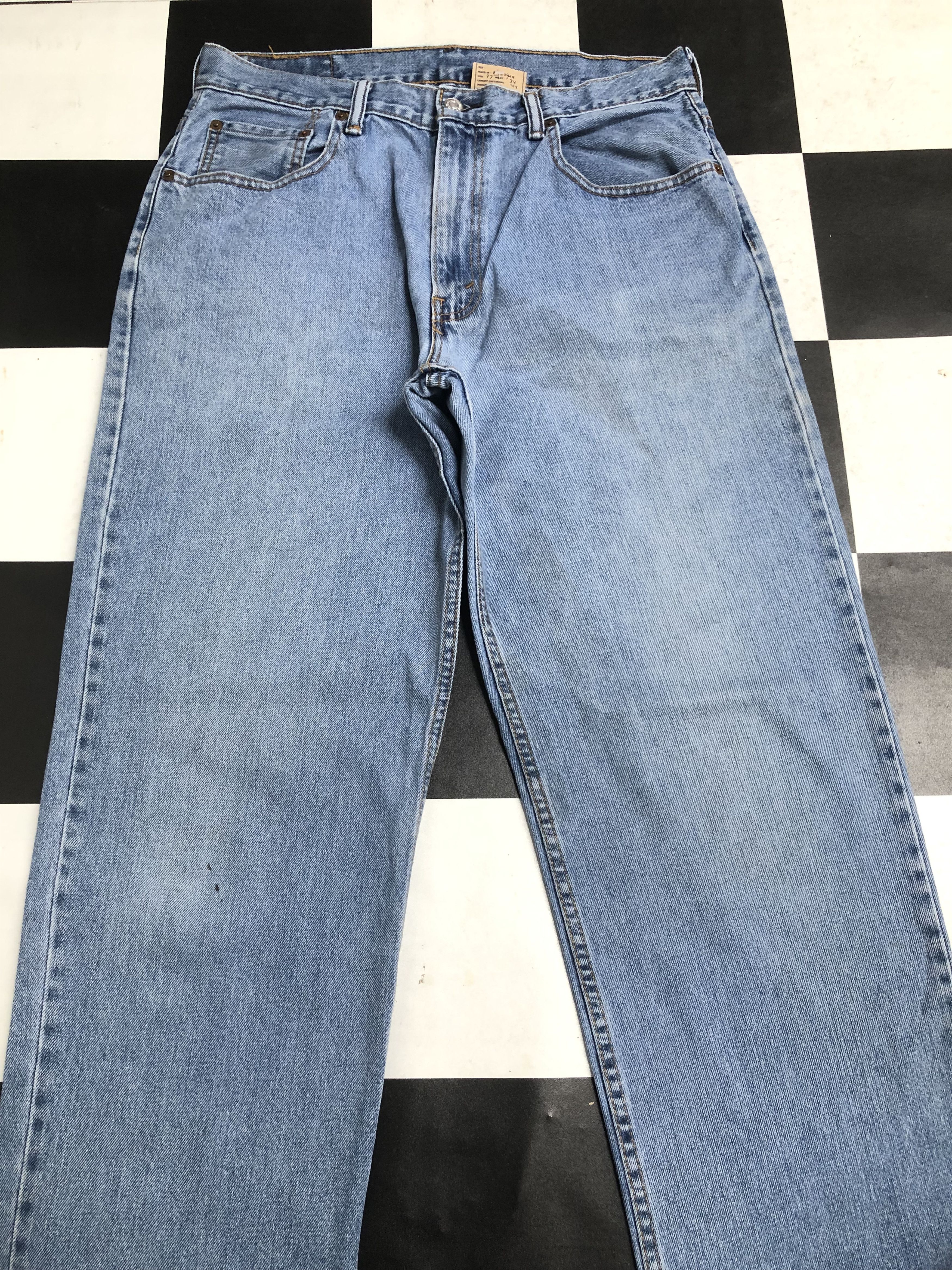 Vintage Levi's 550 Relaxed Fit Jeans L457