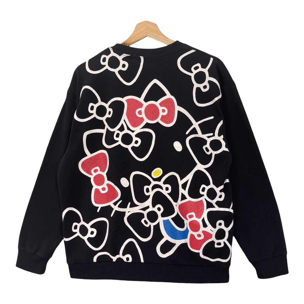 Japanese Brand Hello Kitty Printed Big Logo Crewneck Sweatshirt Size M Size US M / EU 48-50 / 2 - 3 Thumbnail