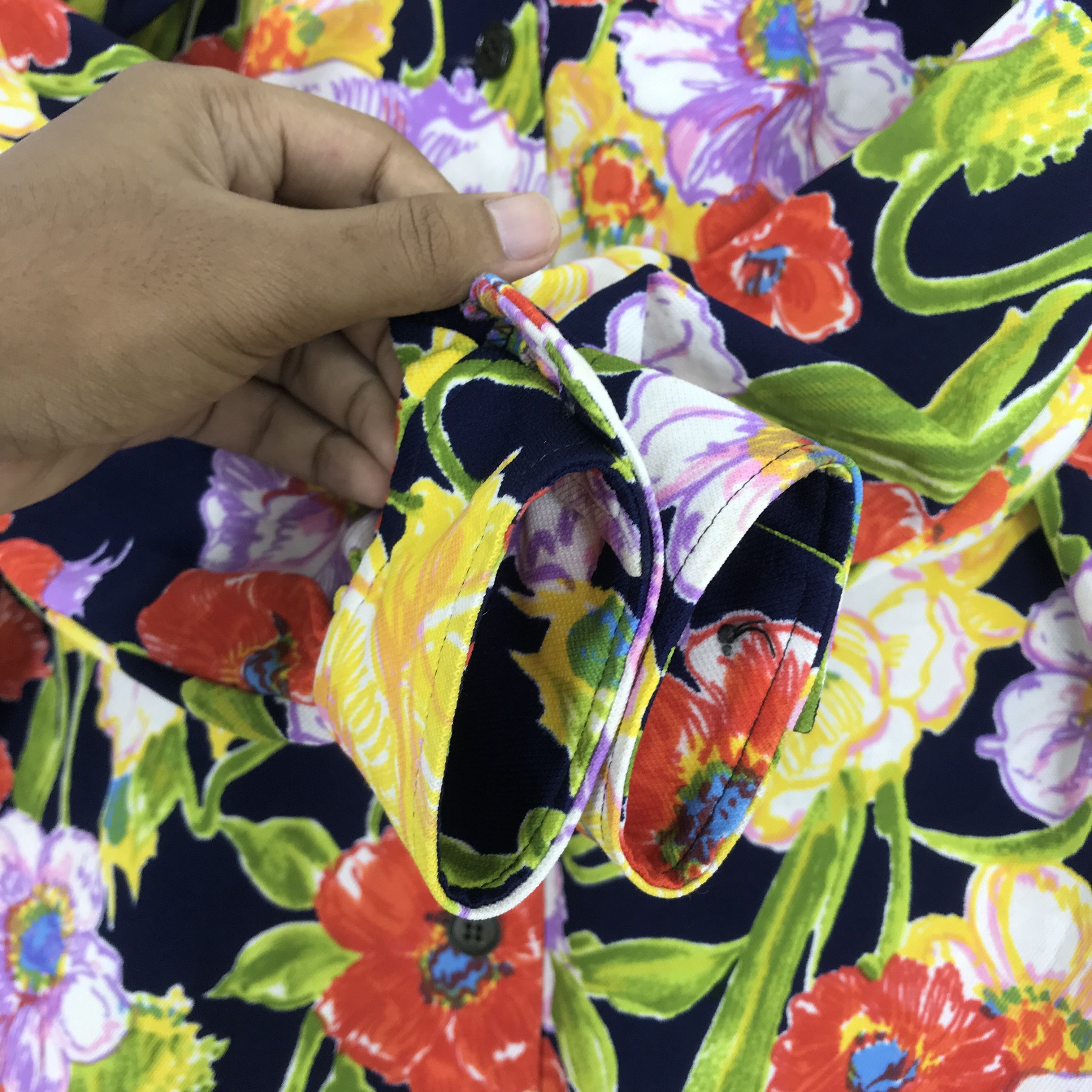 Arts & Science Vintage 90s Retro Hibiscus Flower Overprinted Colourful Size US S / EU 44-46 / 1 - 5 Thumbnail