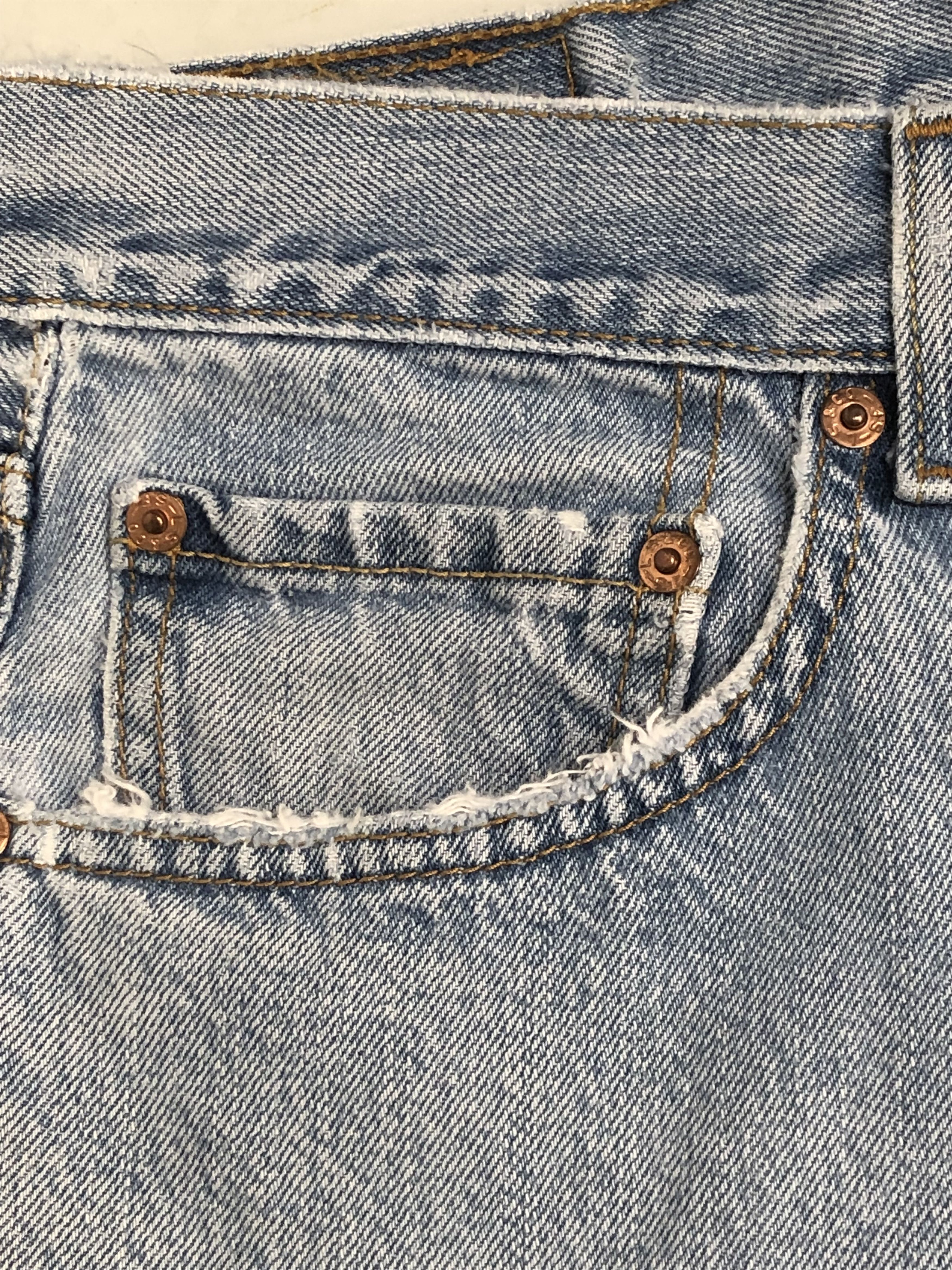 Levi's × Vintage Vintage Levi's 550 Relaxed Fit Jeans L453 Size US 35 - 9 Thumbnail