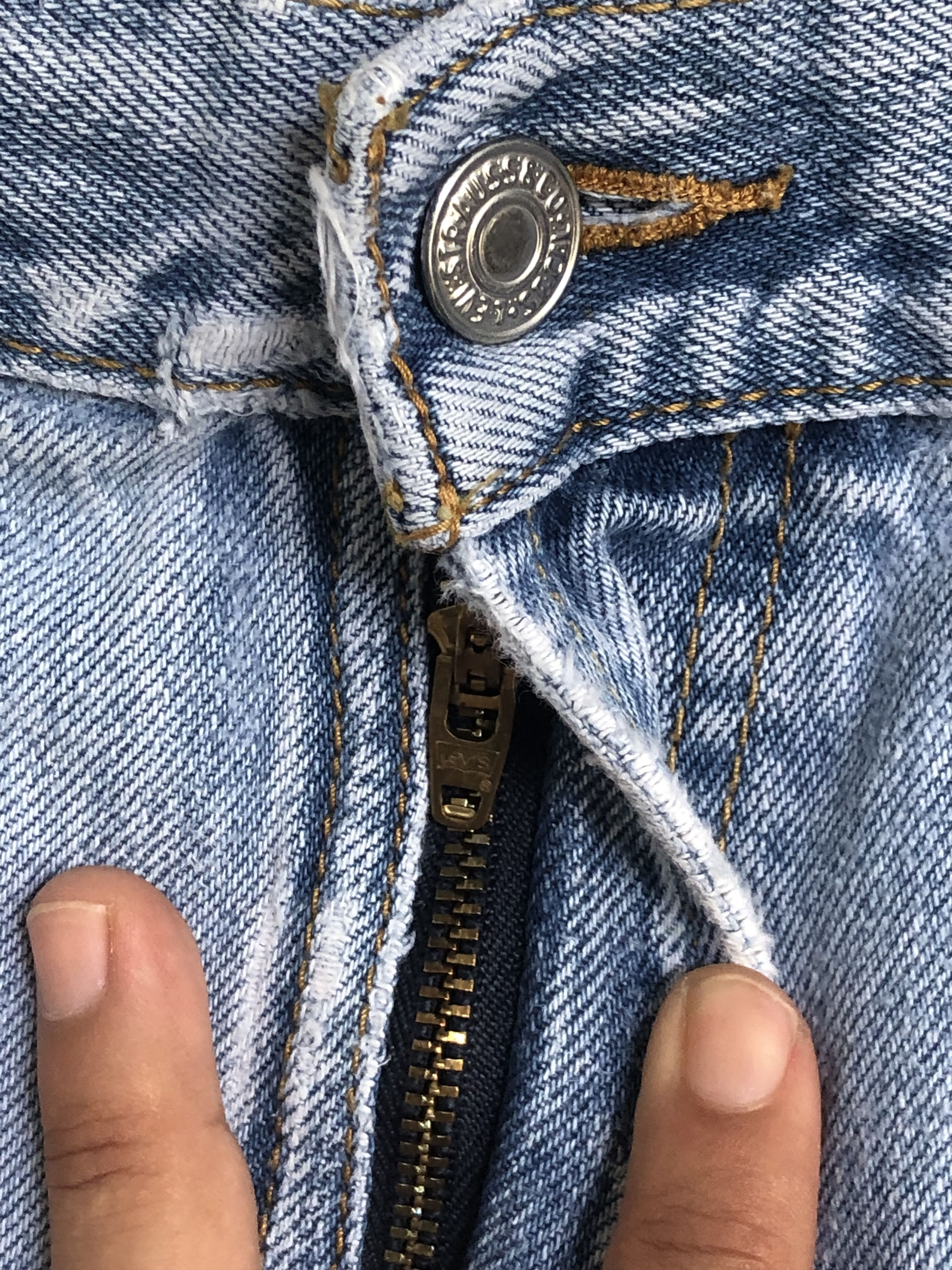 Levi's × Vintage Vintage Levi's 550 Relaxed Fit Jeans L453 Size US 35 - 6 Thumbnail