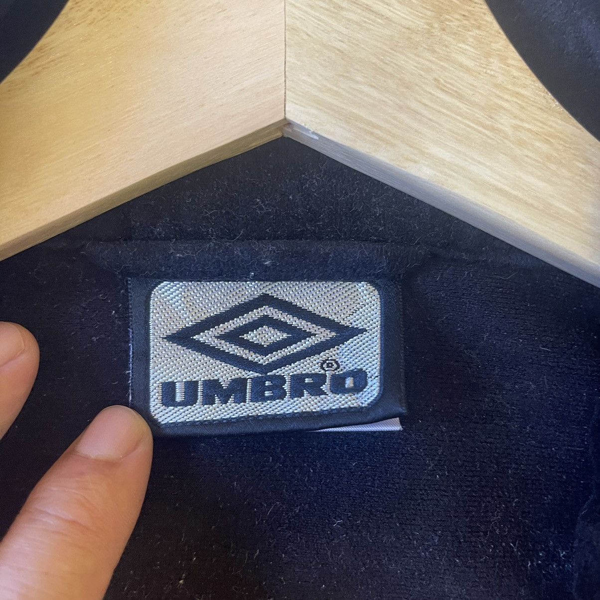 Umbro × Vintage Riott‼️ 90s Umbro Small Logo Fullzip Sweater Size XL Size US XL / EU 56 / 4 - 10 Thumbnail
