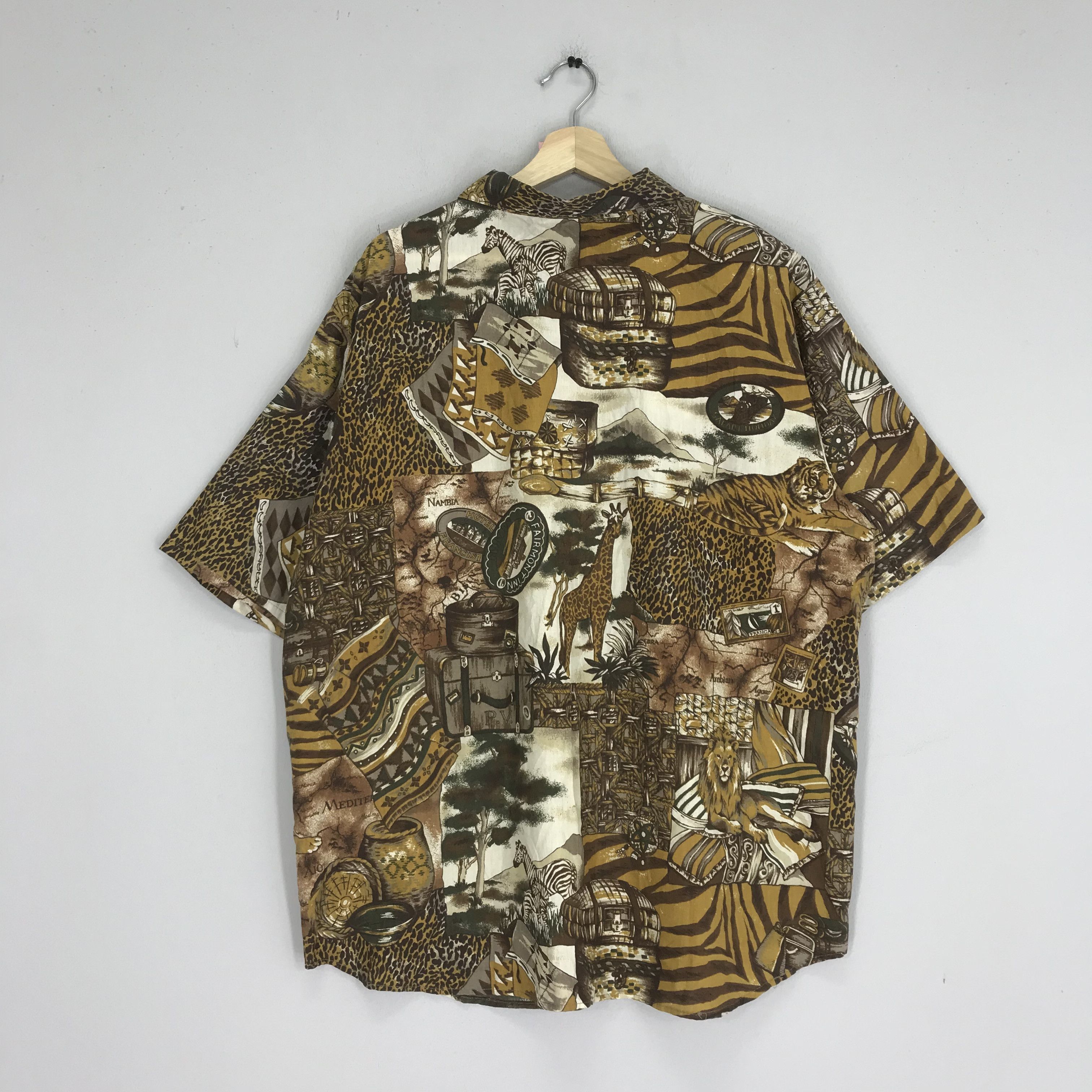 Arts & Science Baroque Style Overprint Safari Wildlife Animal Motif Zebra Size US XL / EU 56 / 4 - 2 Thumbnail