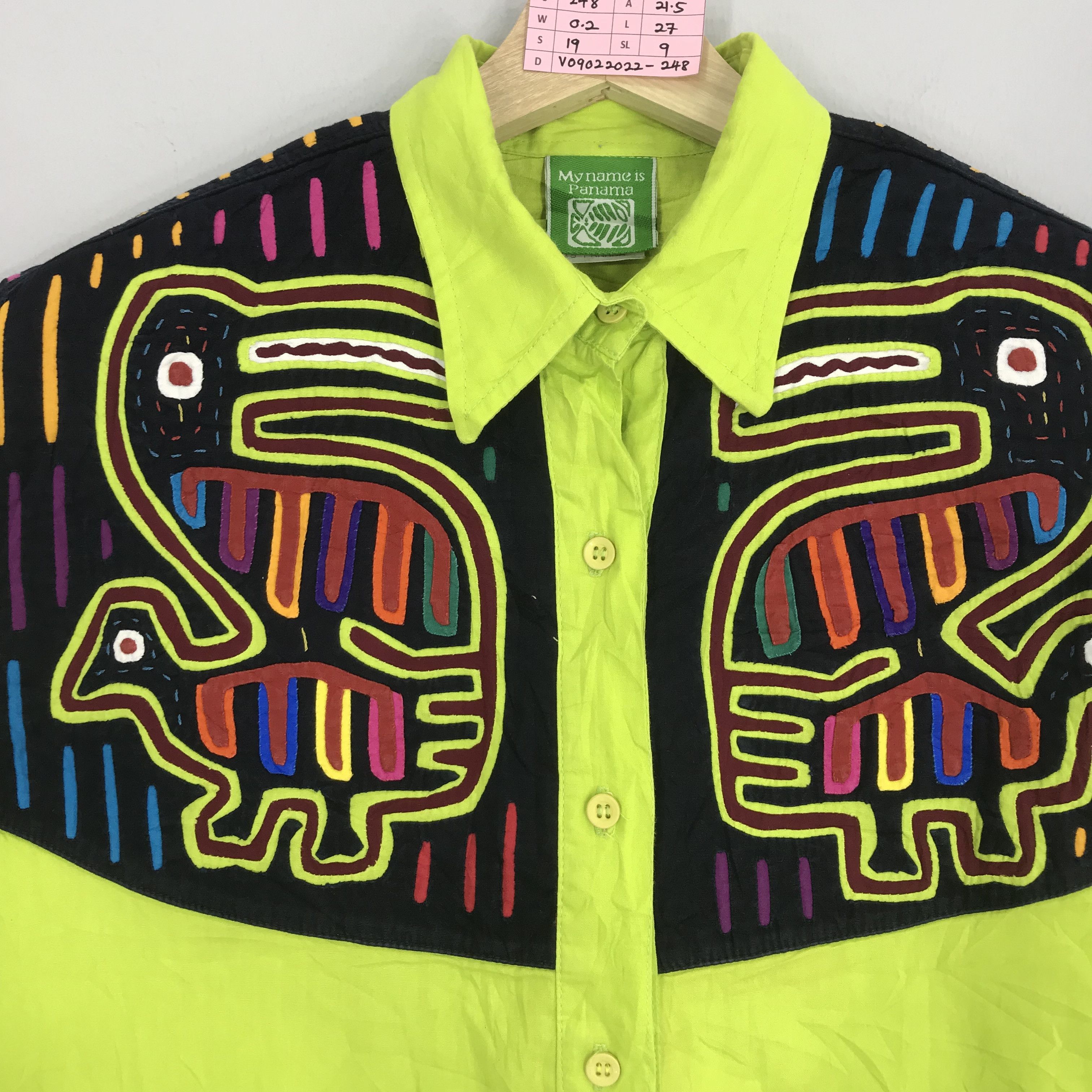 Vintage Vintage Panama Button Down Oxfords Green Artwork Shirt Size US M / EU 48-50 / 2 - 4 Thumbnail