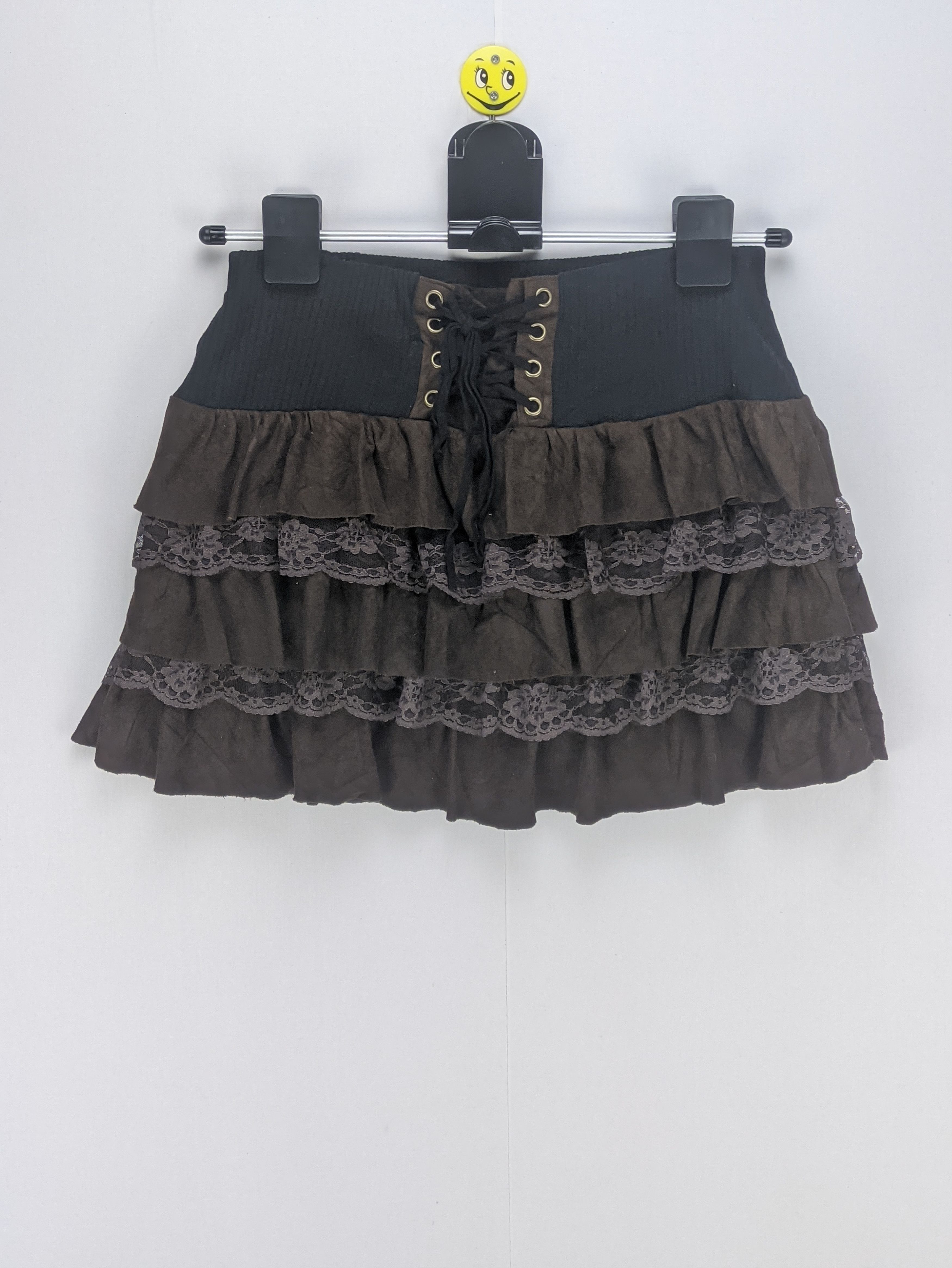 Japanese Brand Steals🔥Mini Skirt Lace Unbrand Size 27" / US 4 / IT 40 - 1 Thumbnail