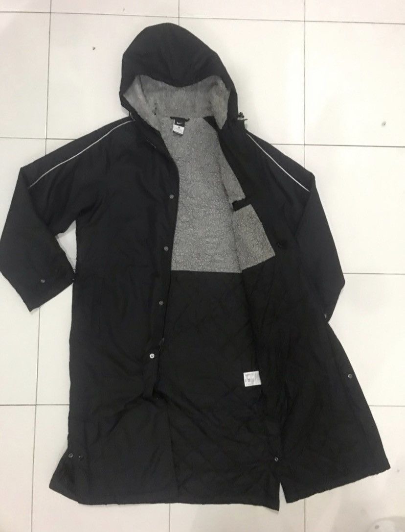 Nike VTG Nike Swoosh Long Jacket Size US M / EU 48-50 / 2 - 9 Thumbnail