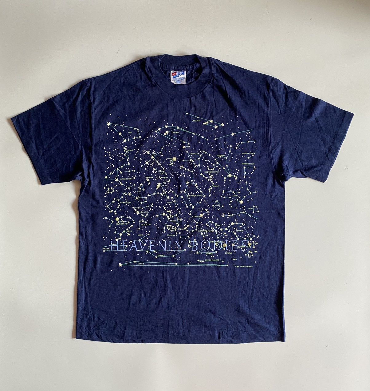 Vintage Vintage T-shirt LIBERTY GRAPHICS 1992 Size US L / EU 52-54 / 3 - 1 Thumbnail