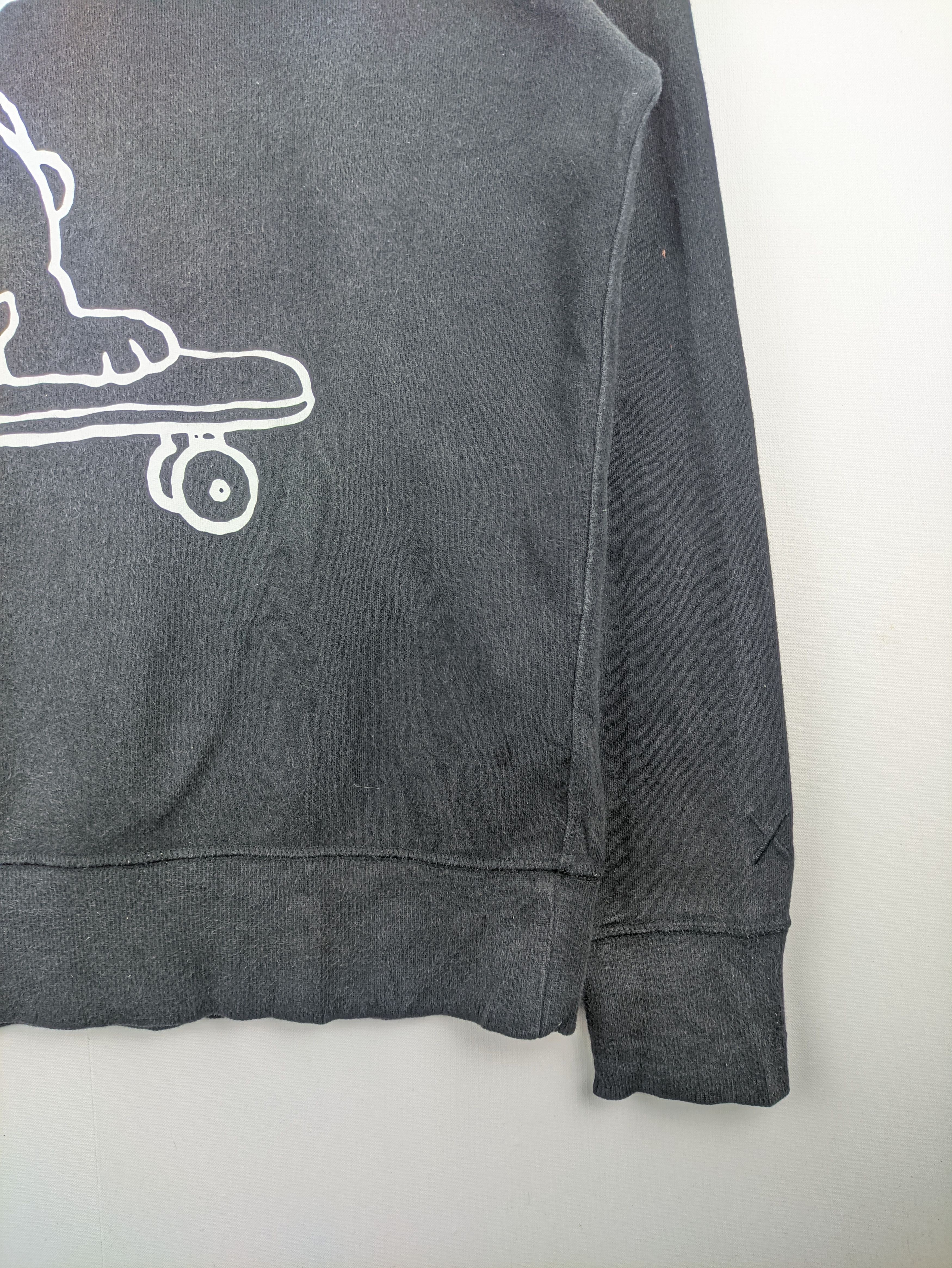 Kaws × Peanuts × Uniqlo Steals🔥Uniqlo Kaws x Peanuts Sweatshirt Size US M / EU 48-50 / 2 - 5 Thumbnail