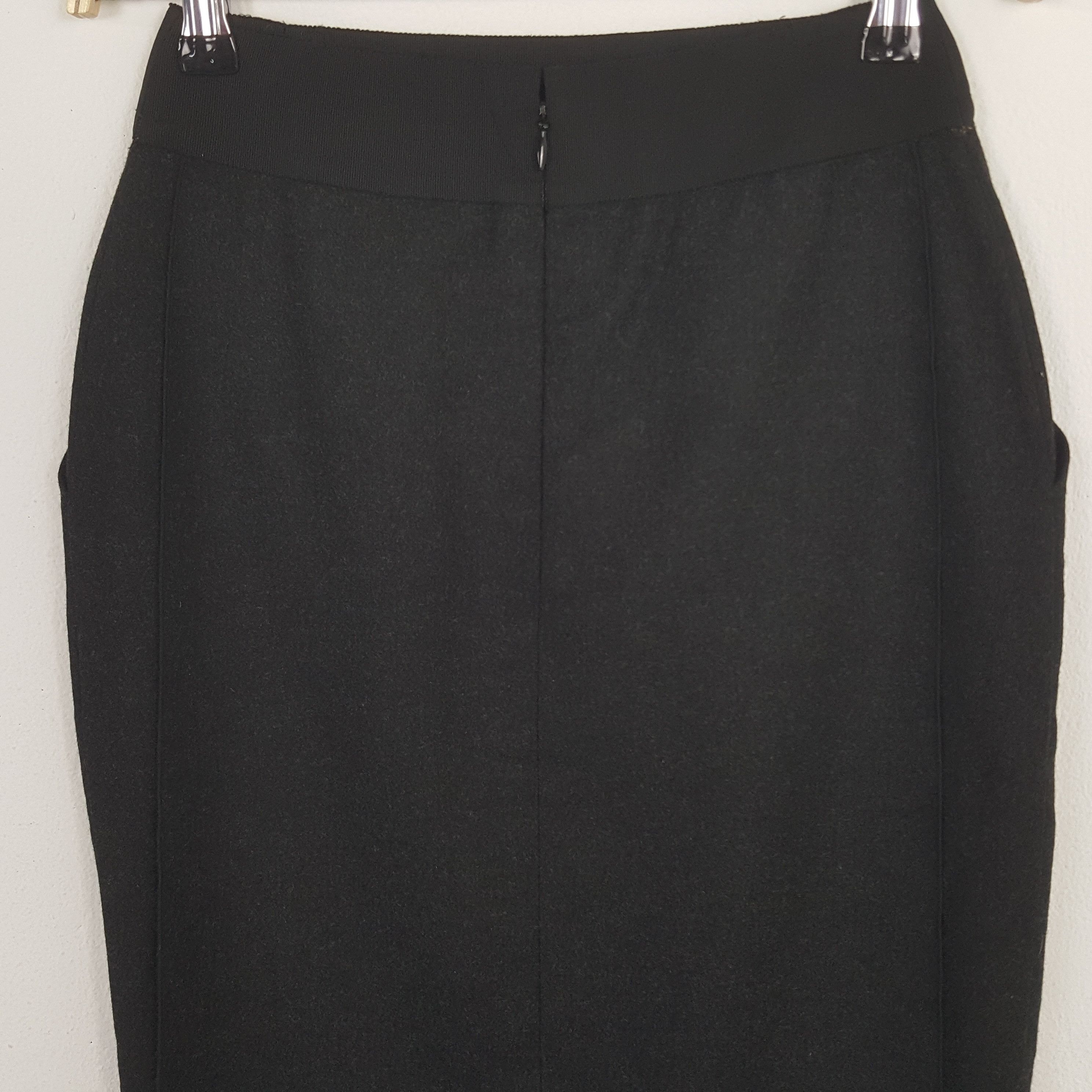 Chanel Vintage Chanel Paris Maxi Skirts Size 26" / US 2 / IT 38 - 5 Thumbnail