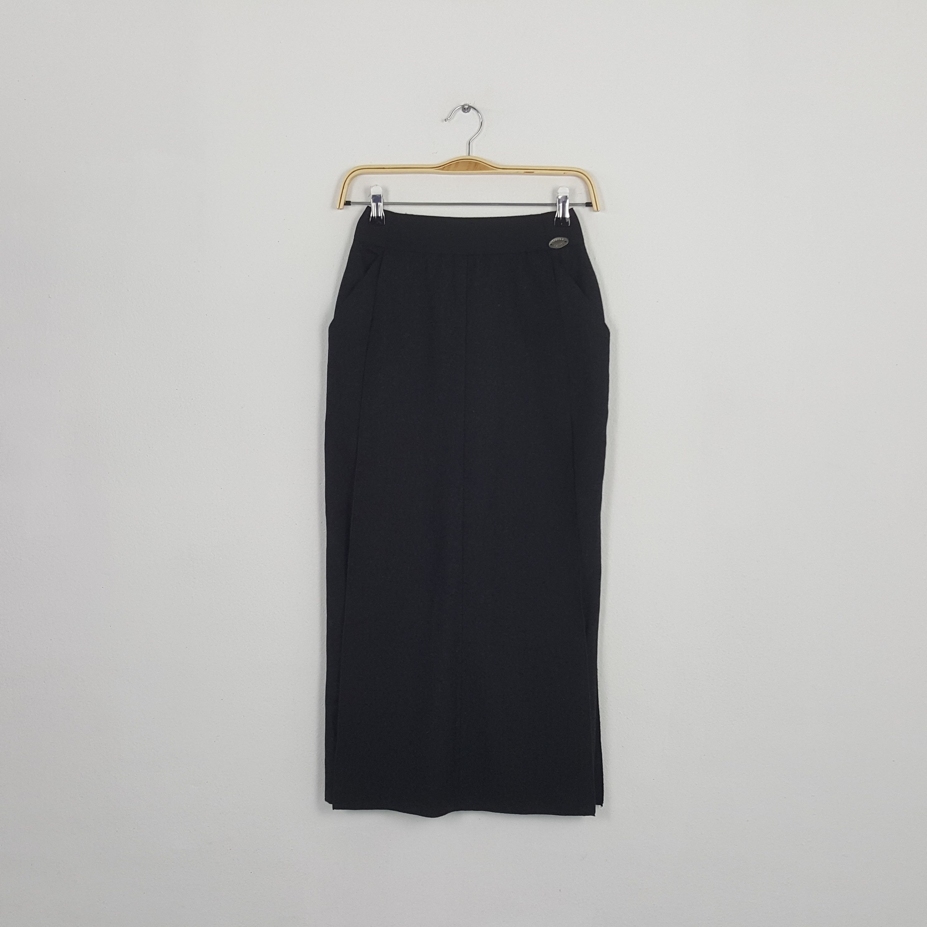 Chanel Vintage Chanel Paris Maxi Skirts Size 26" / US 2 / IT 38 - 1 Thumbnail