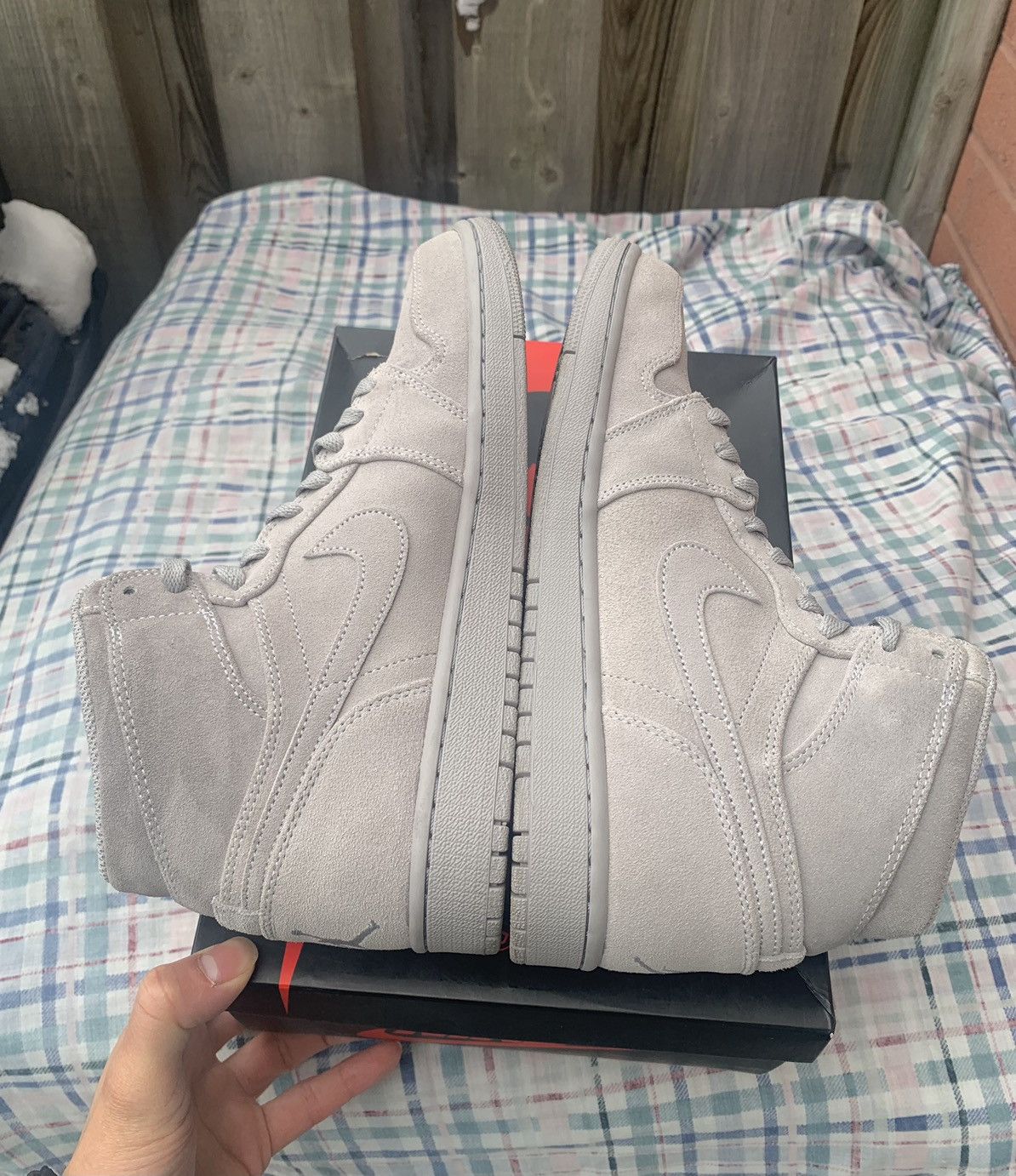 Jordan Brand Air Jordan 1 Retro High Grey Suede 2017 Size US 10 / EU 43 - 4 Thumbnail