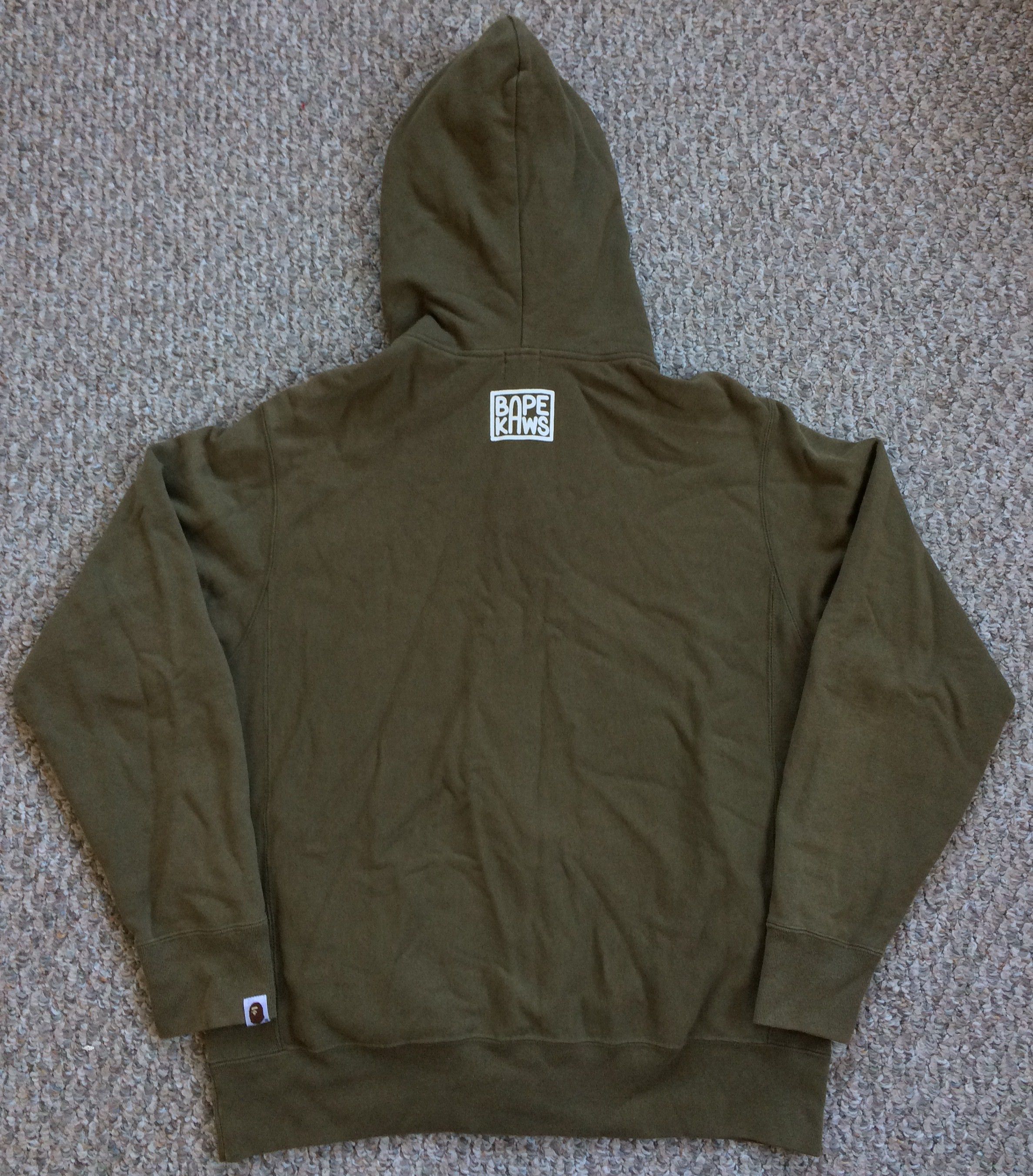 Bape × Kaws F/W 2005 Bape x Kaws Chomper Hoodie Size US M / EU 48-50 / 2 - 7 Thumbnail