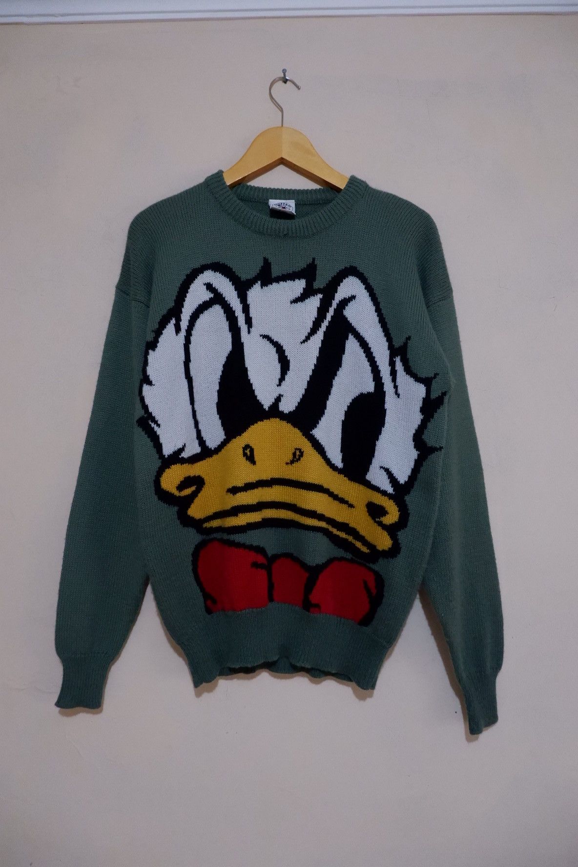 Japanese Brand Vintage 90s Disney Donald Duck Face Knitwear Size US S / EU 44-46 / 1 - 2 Thumbnail