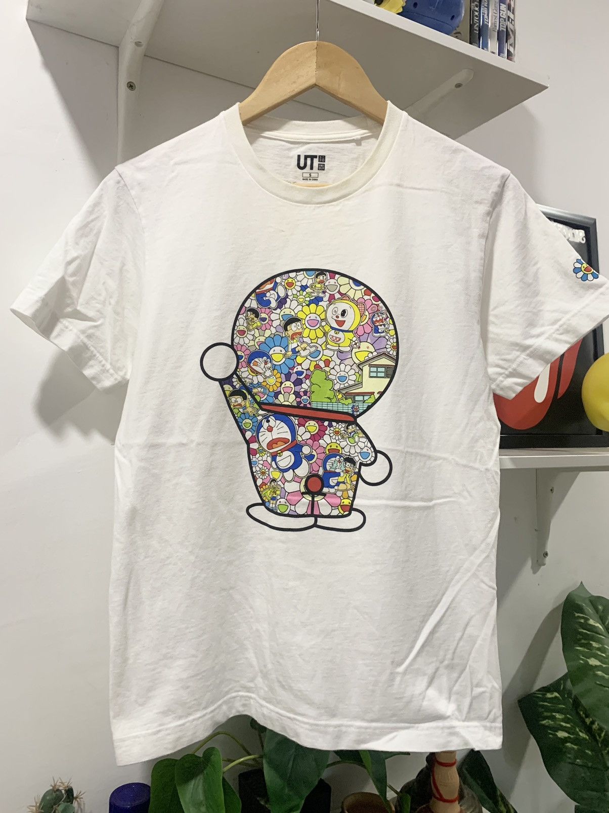 Doraemon x Takashi Mukarami x Uniqlo Tshirt