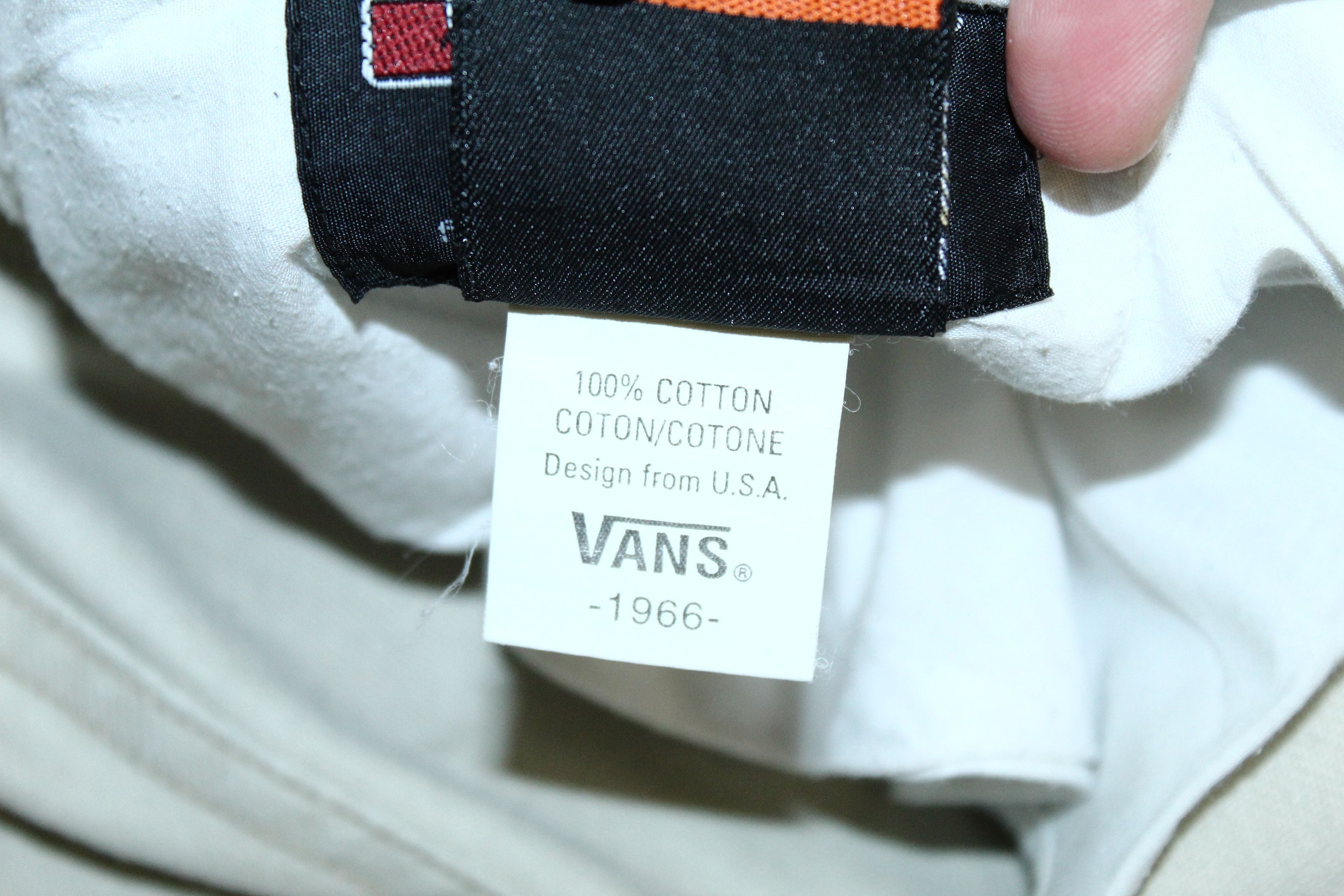 Vans DOPE🔥80's 90's USA VANS wide leg baggy OG rap denim pants Size US 31 - 7 Thumbnail