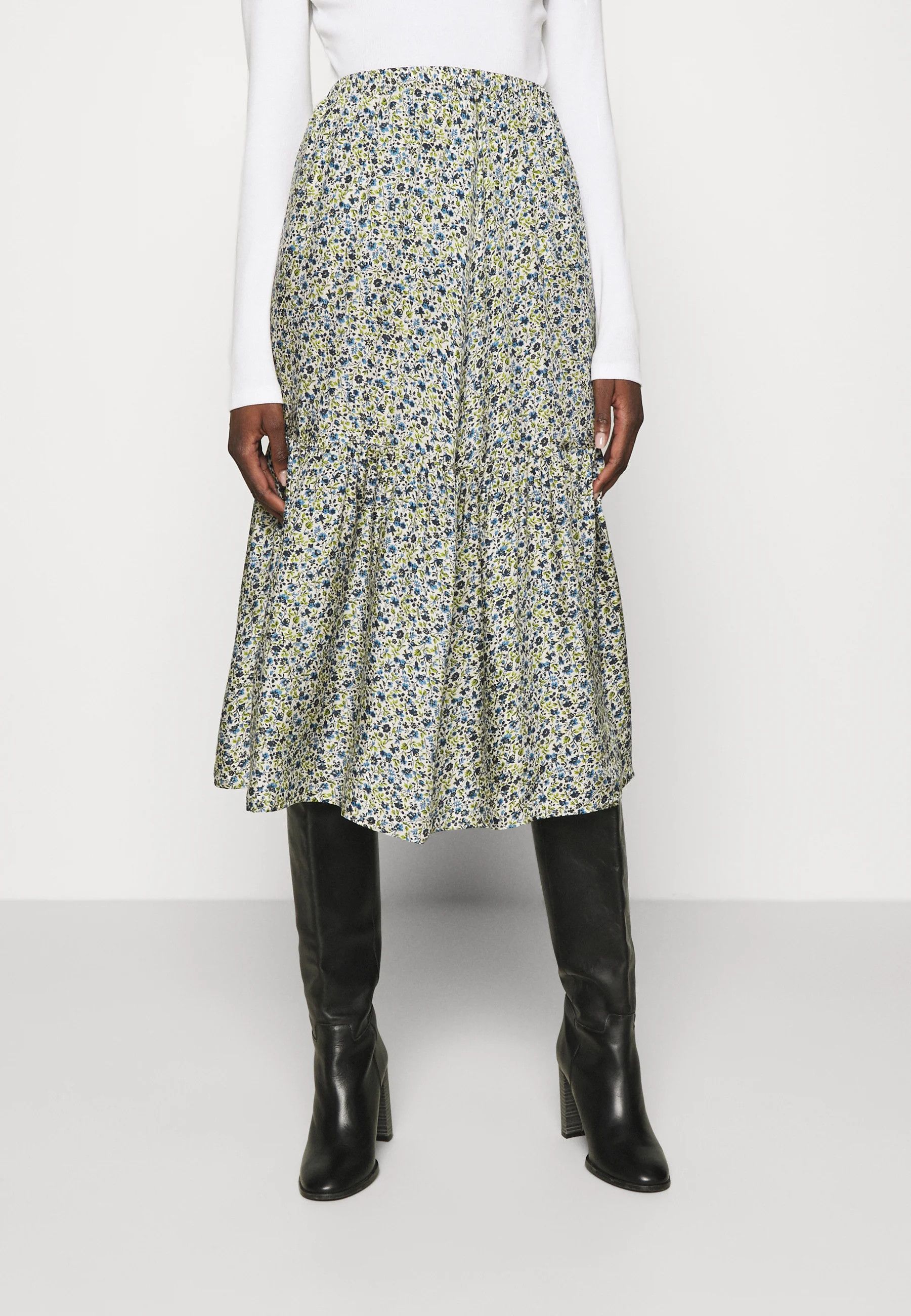 Arket Skirt