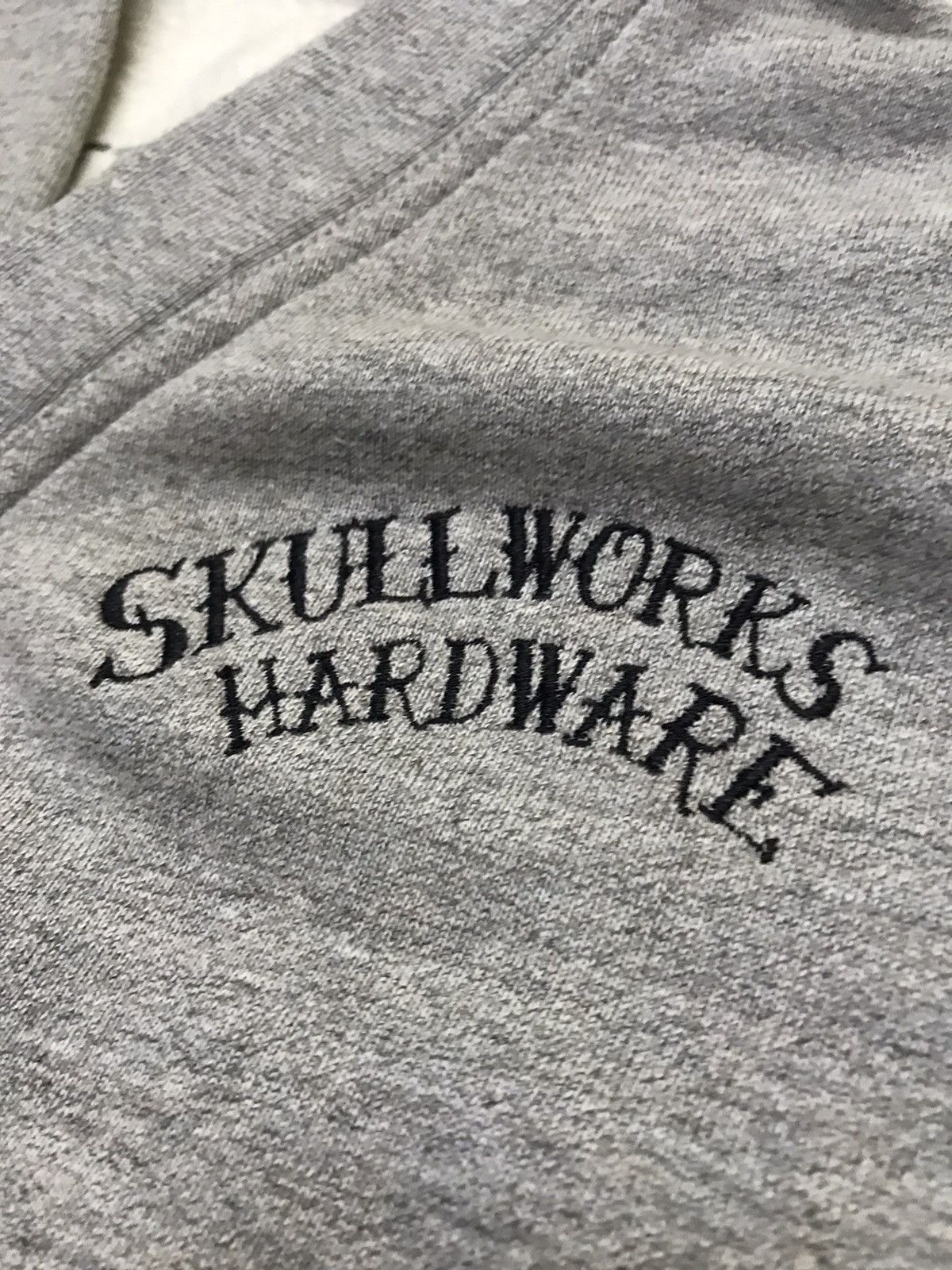 Vintage Skull works hardware cardigan button up Size US L / EU 52-54 / 3 - 9 Thumbnail