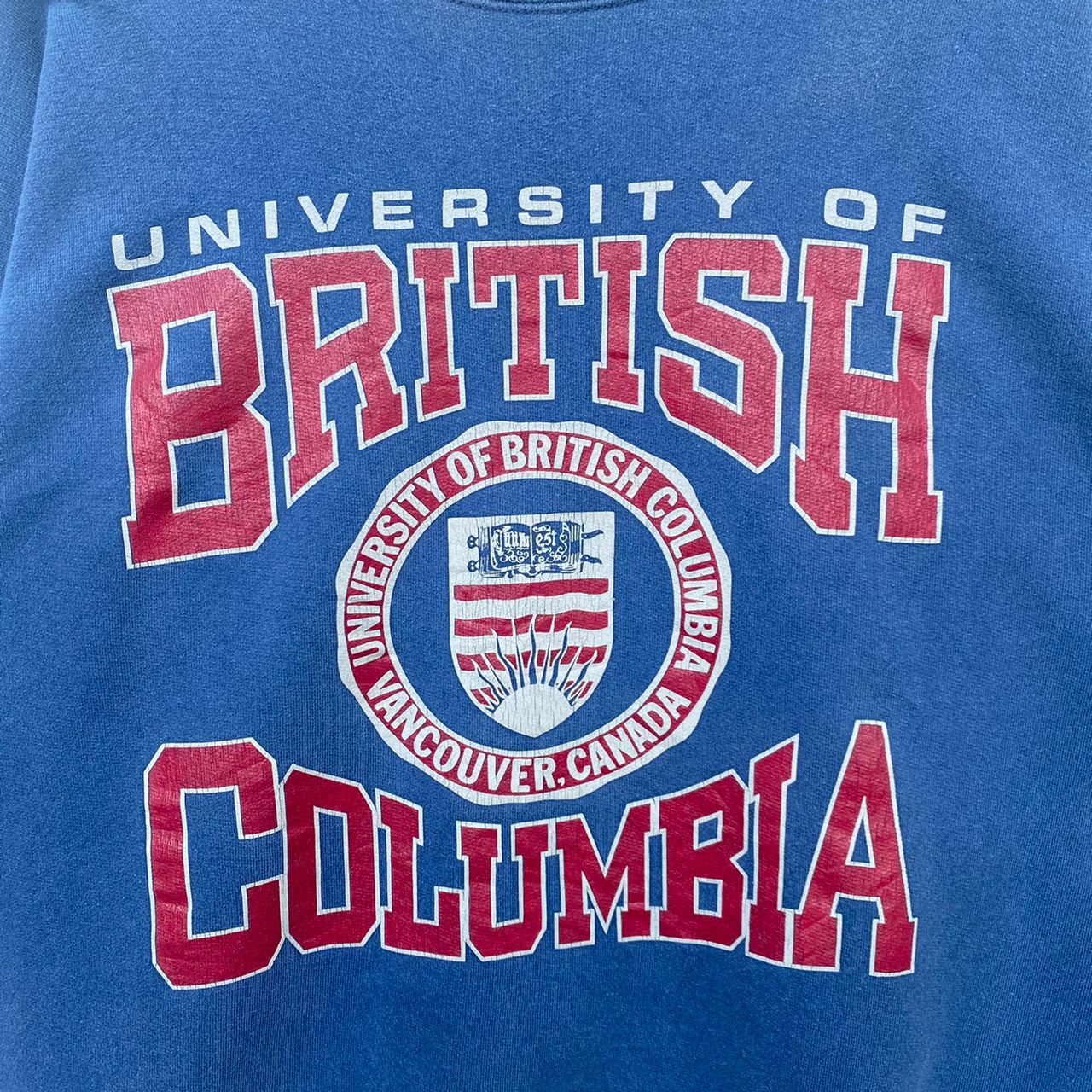 VINTAGE UNIVERSITY OF BRITISH COLUMBIA SWEATSHIRT
