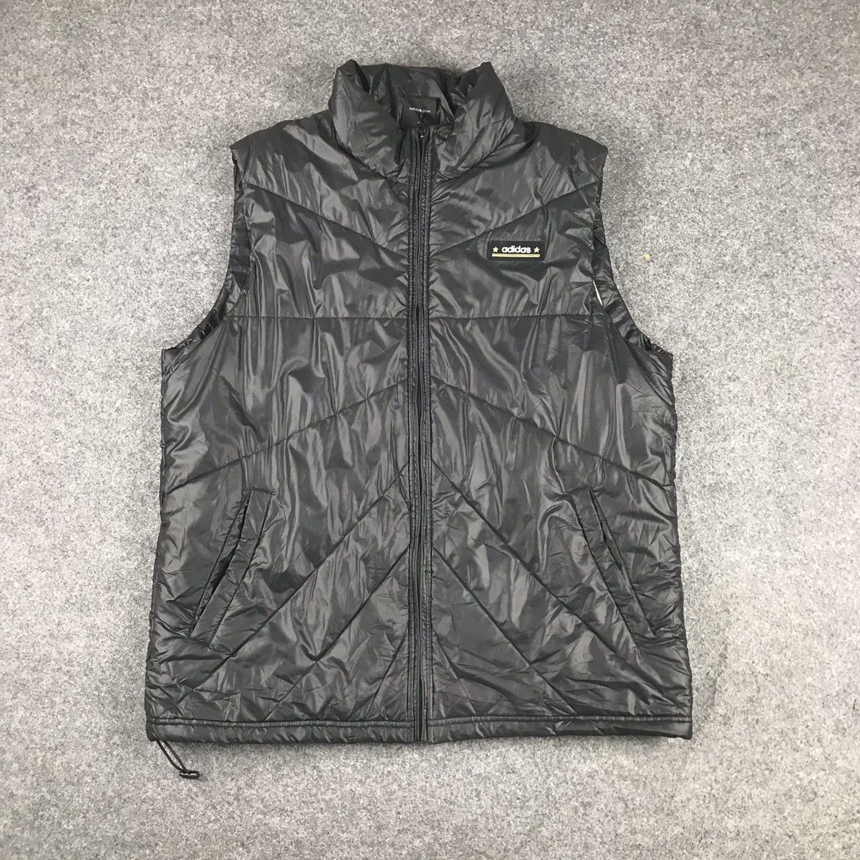 🔥Adidas puffer Vest Beautiful Design🔥