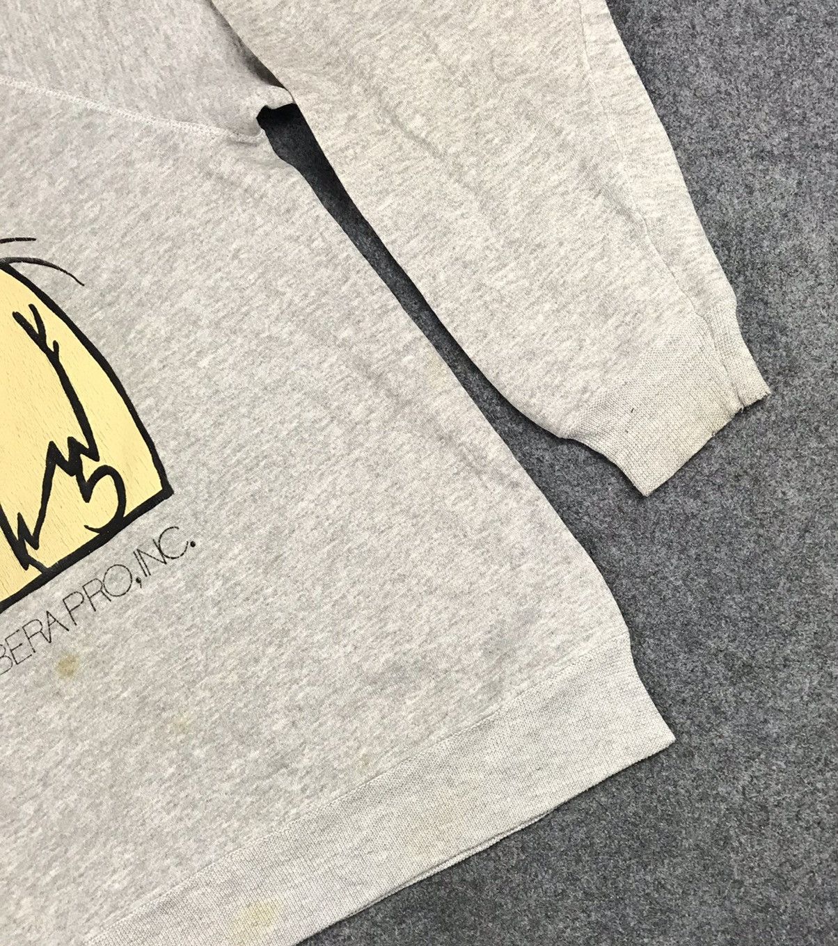 Cartoon Network × Japanese Brand × Vintage Vintage 90's Hanna Barbera sweatshirt Size US L / EU 52-54 / 3 - 5 Thumbnail