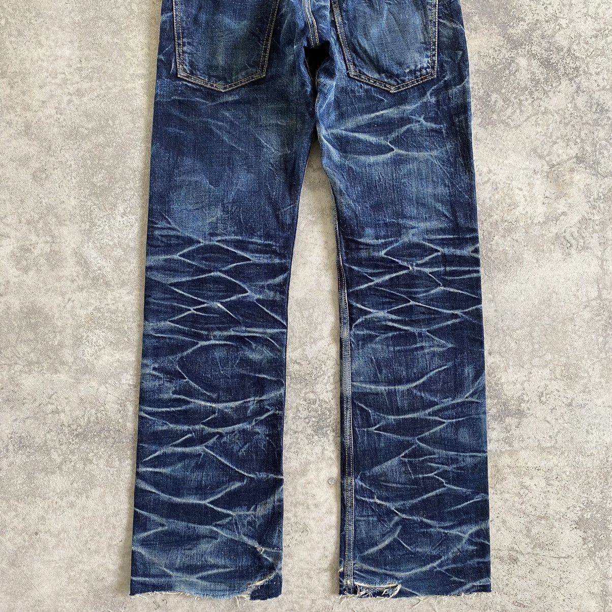 RIPVANWINKLE Rip Van Winkle Whisker Washed Distressed Flared Jeans Size US 29 - 15 Thumbnail
