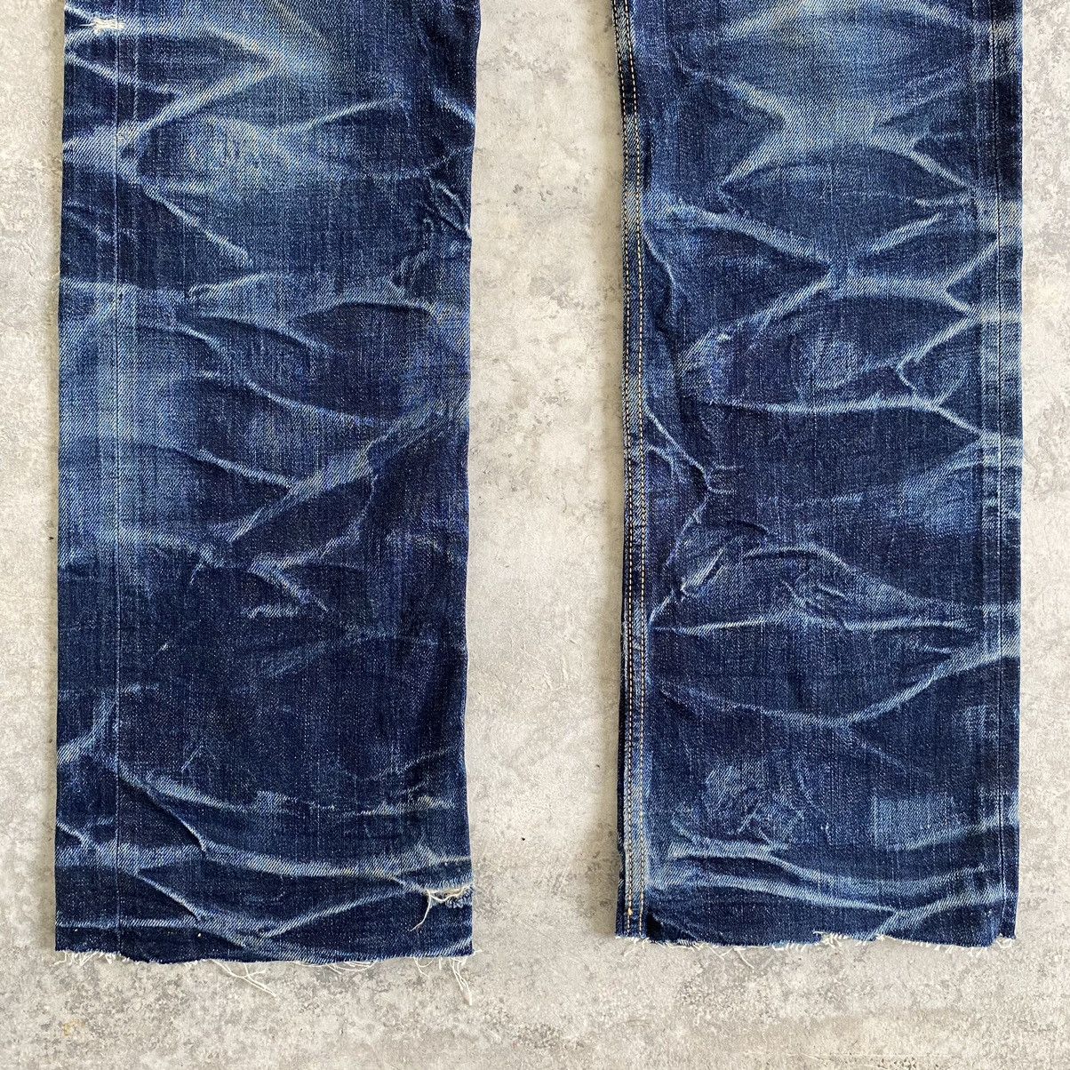 RIPVANWINKLE Rip Van Winkle Whisker Washed Distressed Flared Jeans Size US 29 - 5 Thumbnail