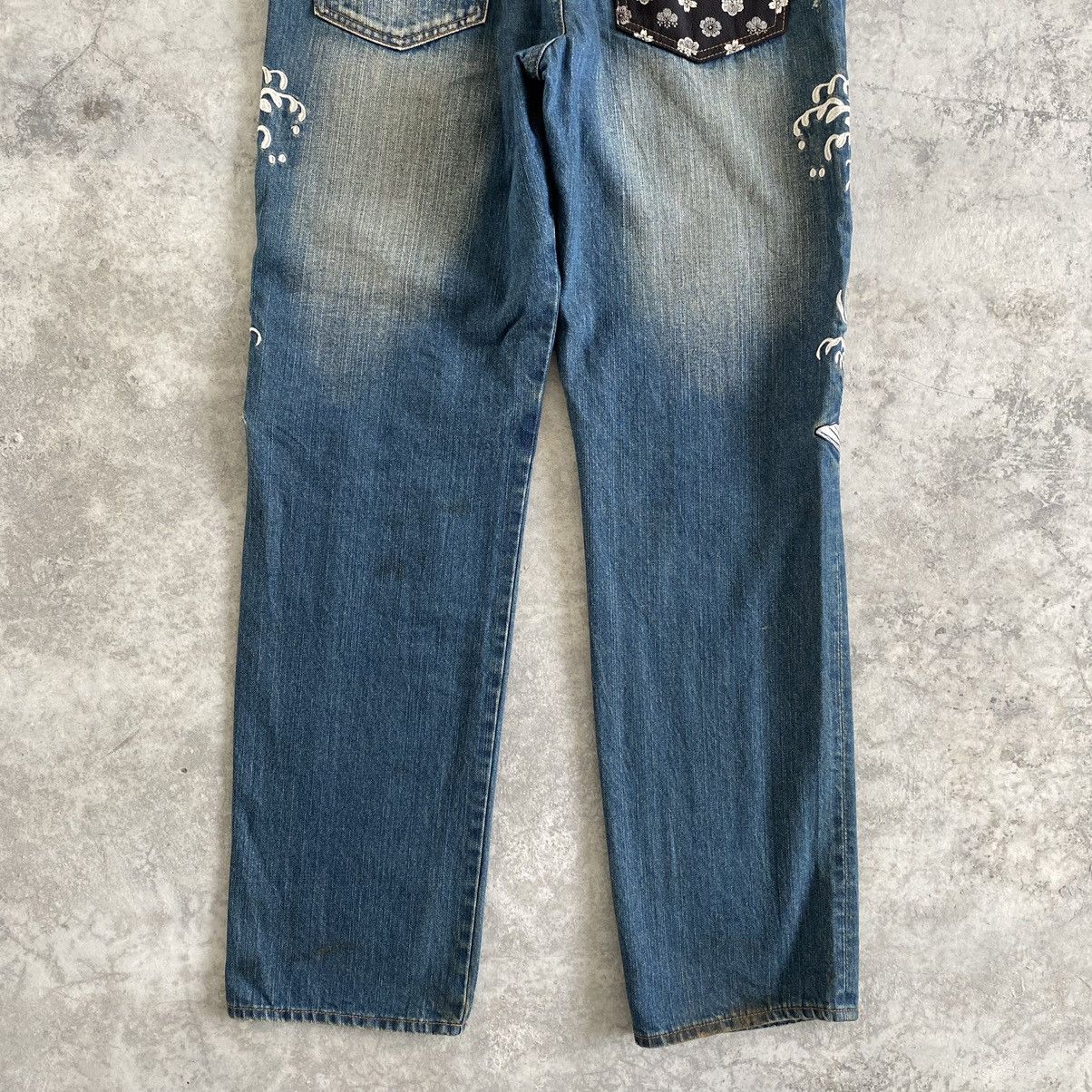Japanese Brand Karakuri Tamashii Style Embroidered Koi Fish Sukajan Jeans Size US 33 - 16 Thumbnail