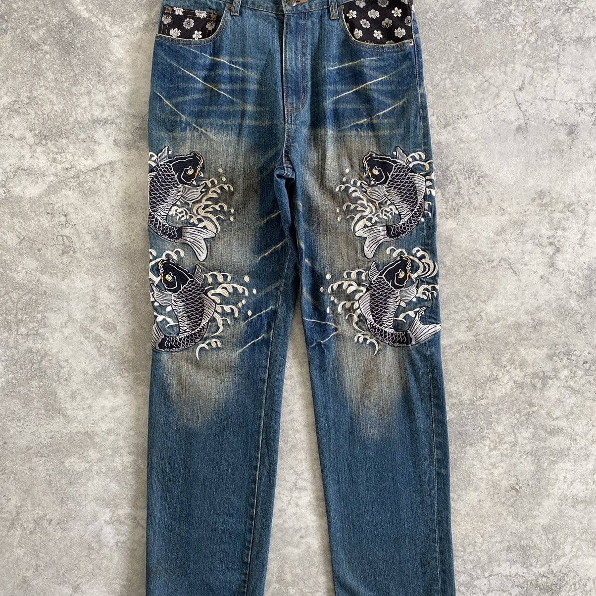 Japanese Brand Karakuri Tamashii Style Embroidered Koi Fish Sukajan Jeans Size US 33 - 5 Thumbnail
