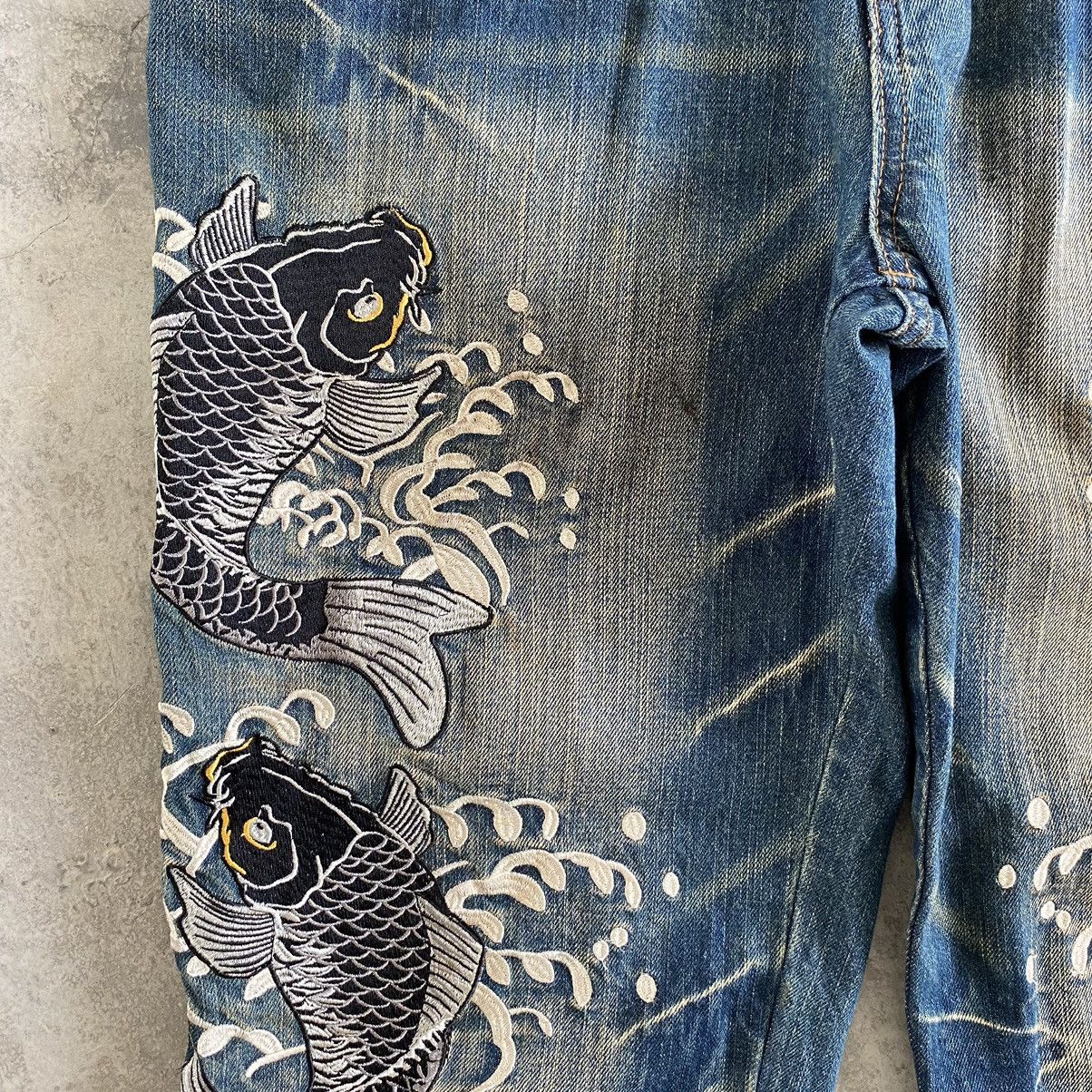 Japanese Brand Karakuri Tamashii Style Embroidered Koi Fish Sukajan Jeans Size US 33 - 6 Thumbnail