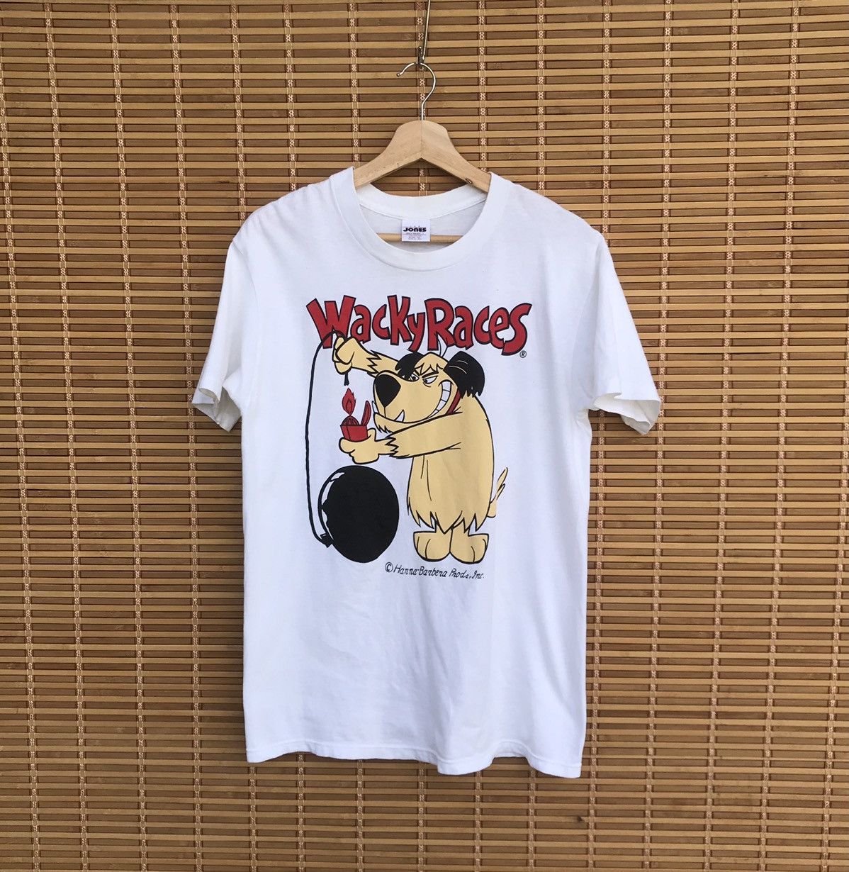image of Made In USA x Vintage Hanna-Barbera Wacky Races Suicide Bomber in White, Men's (Size Medium)
